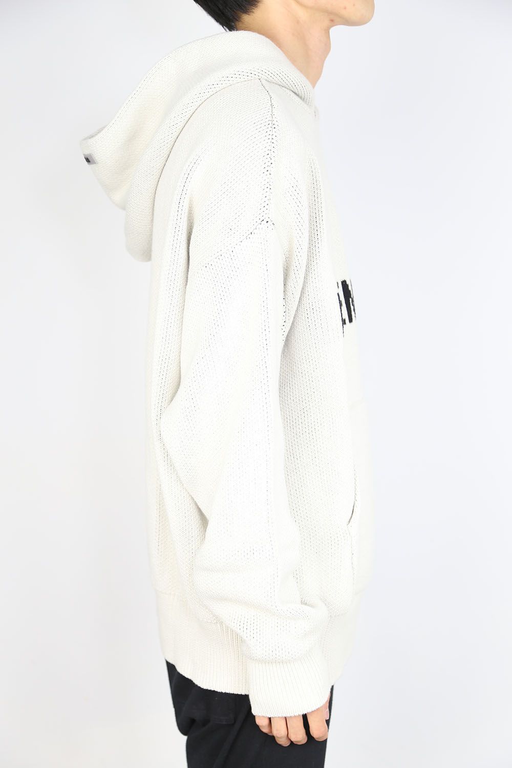 FOG ESSENTIALS - FRONT LOGO KNIT HOODIE / ブラック | Tempt