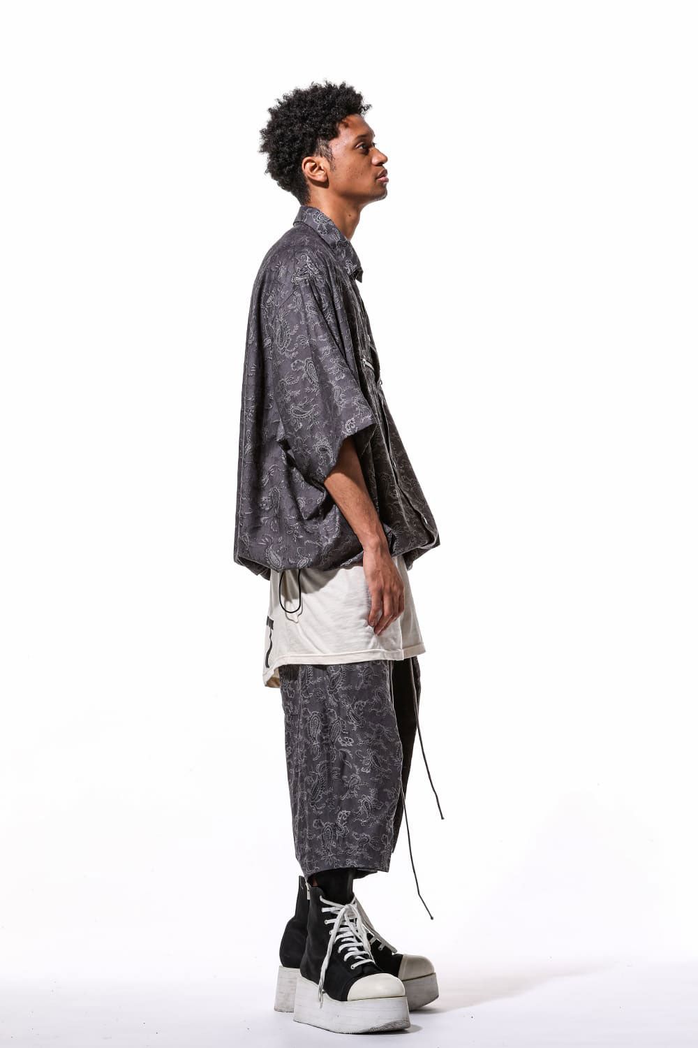 ペイズリー柄ハーフスリーブシャツ / Paisley Front Zip Harf Sleeve Shirts / ブラック / ag-9060-1