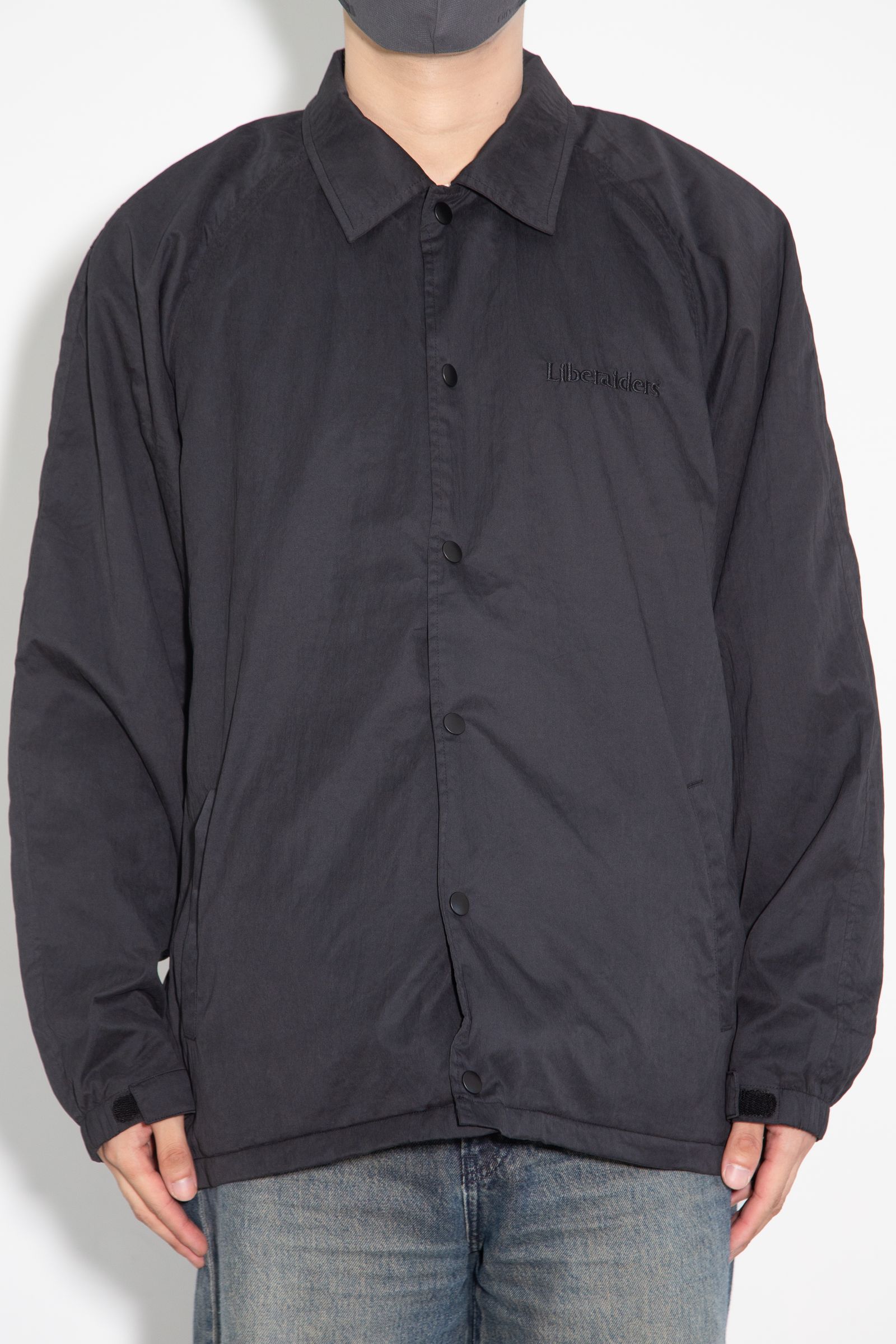 PEACH SKIN COACH JACKET / ブラック