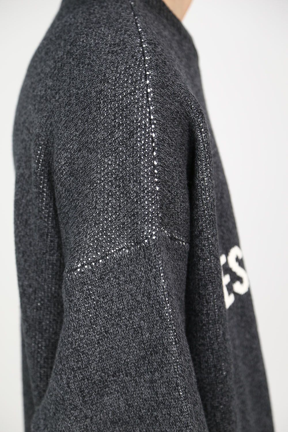 FOG ESSENTIALS - LOGO KNIT / ブラック | Tempt