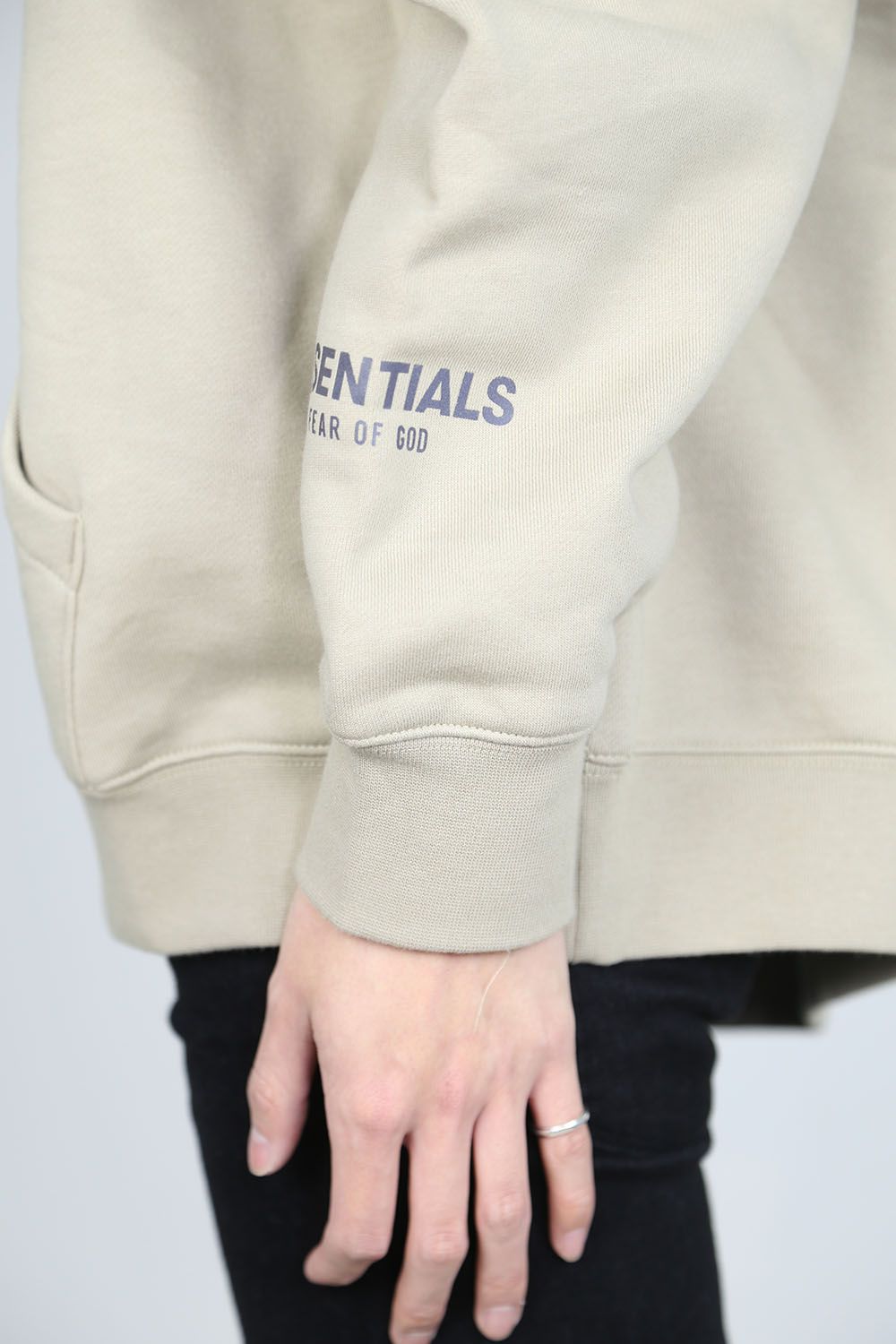 FRONT LOGO HOODIE / タン