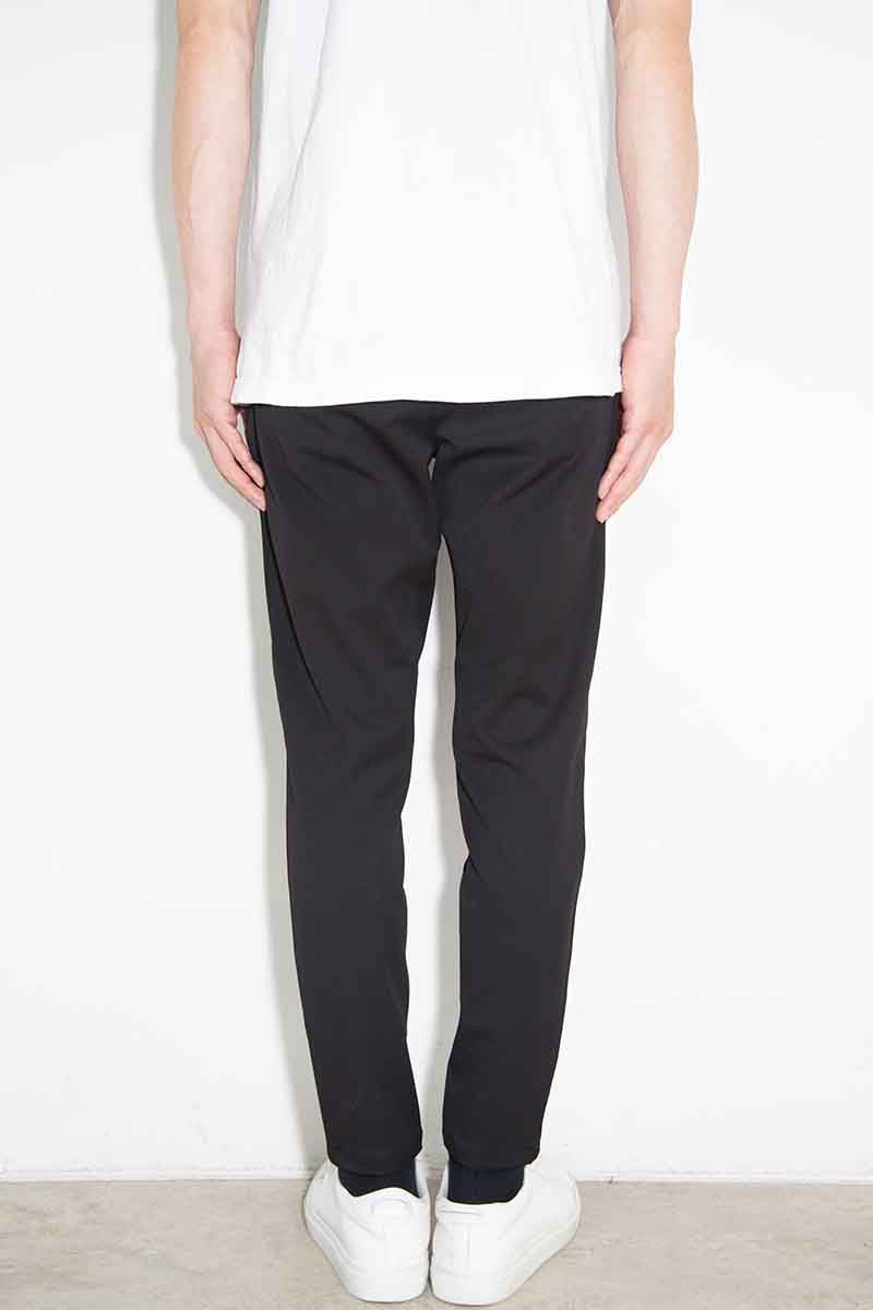 PAT TIGHT EASY PANTS / ブラック