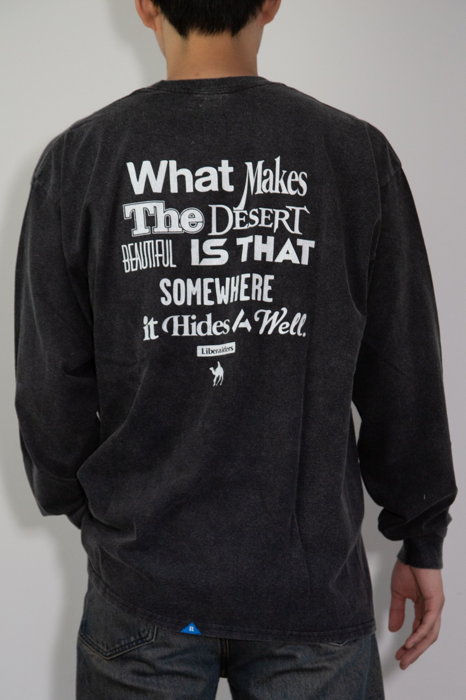 [ラスト1点 サイズL] MULTI FONT L/S TEE / ブラック
