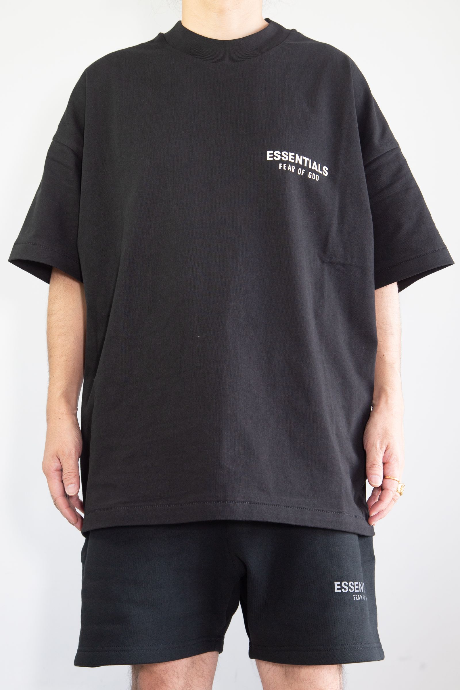 25SS CLASSIC FIT SS TEE / ブラック