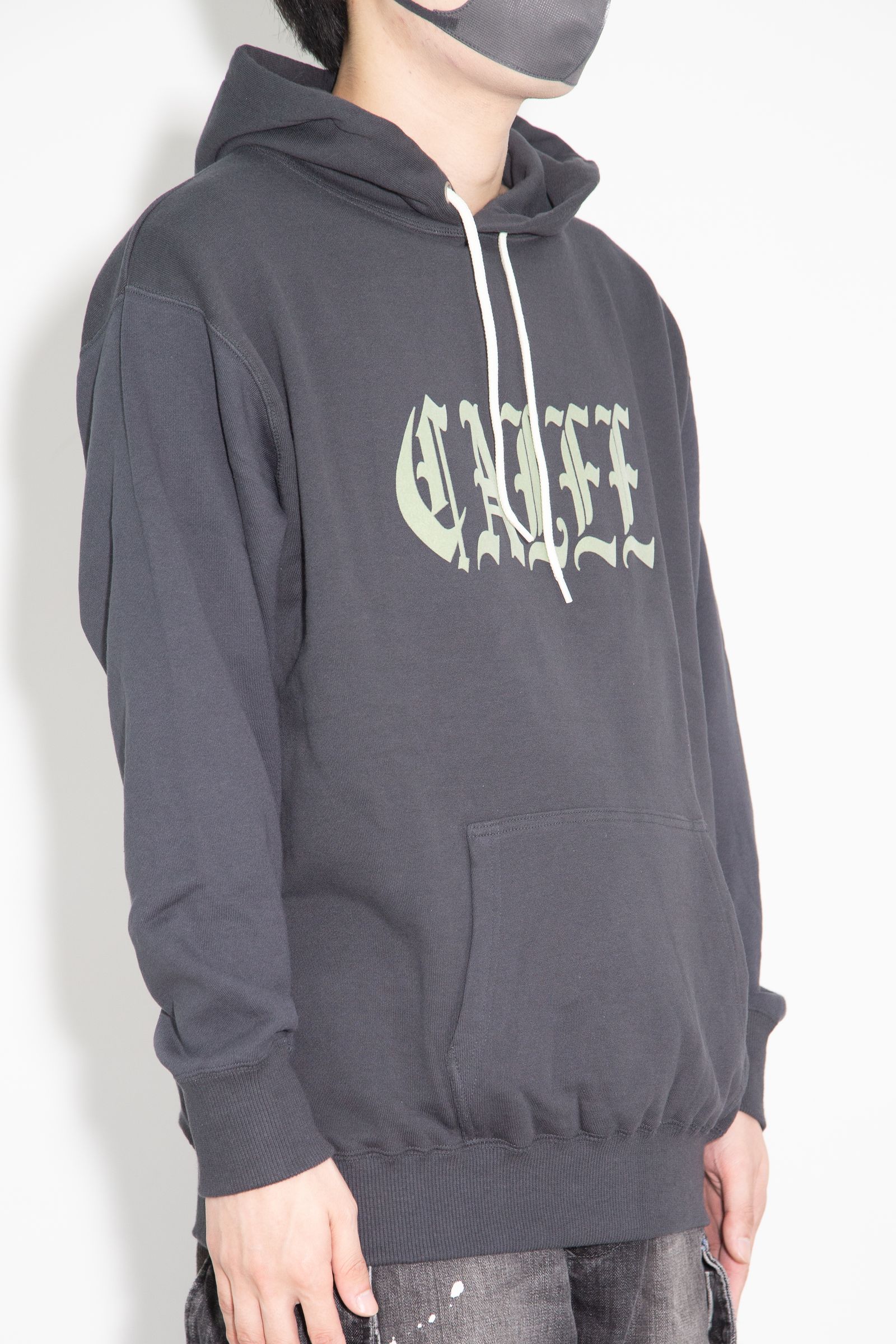 O/E LOGO PULLOVER HD / チャコール