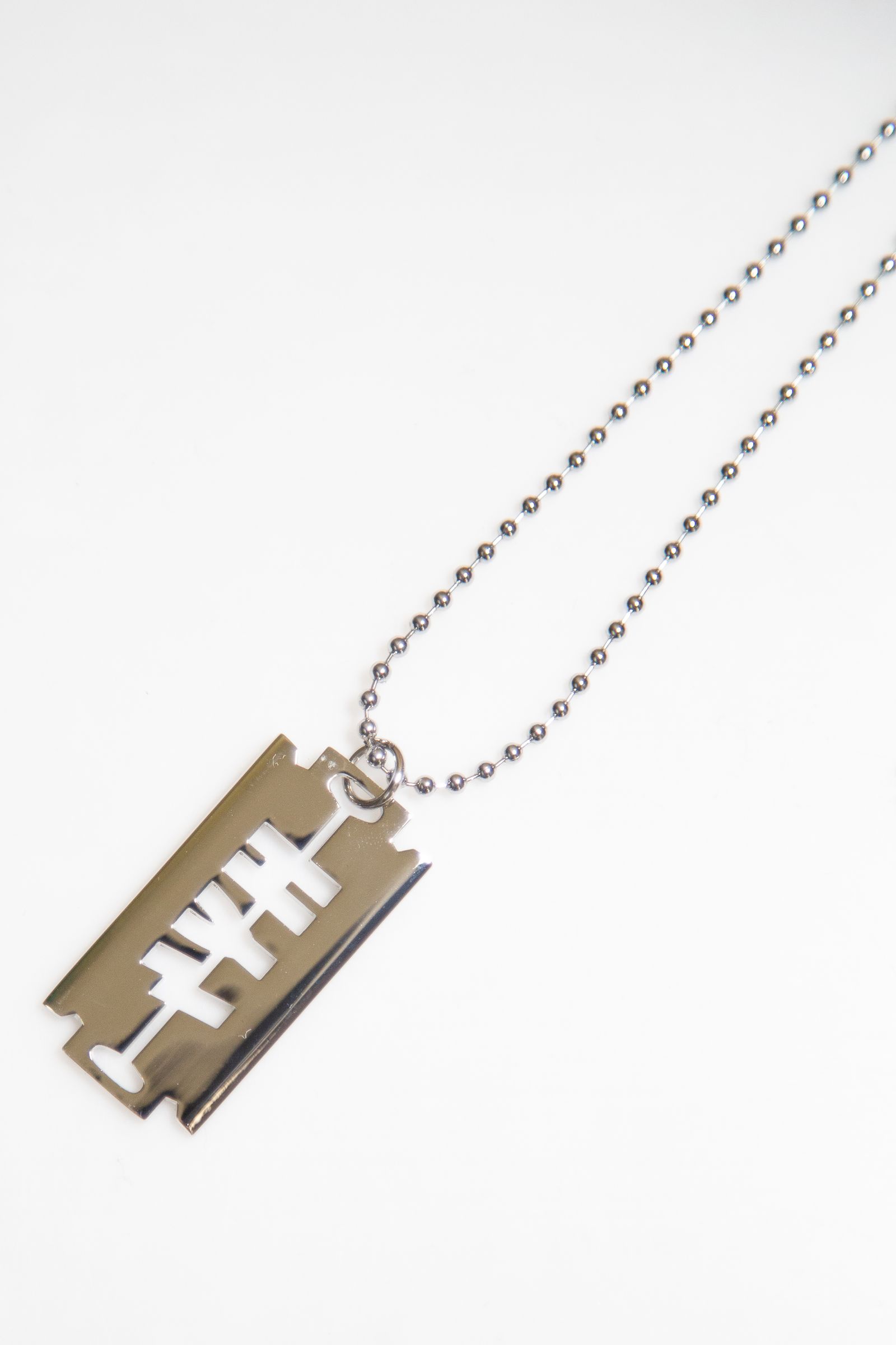 RAZOR ボールチェーンネックレス