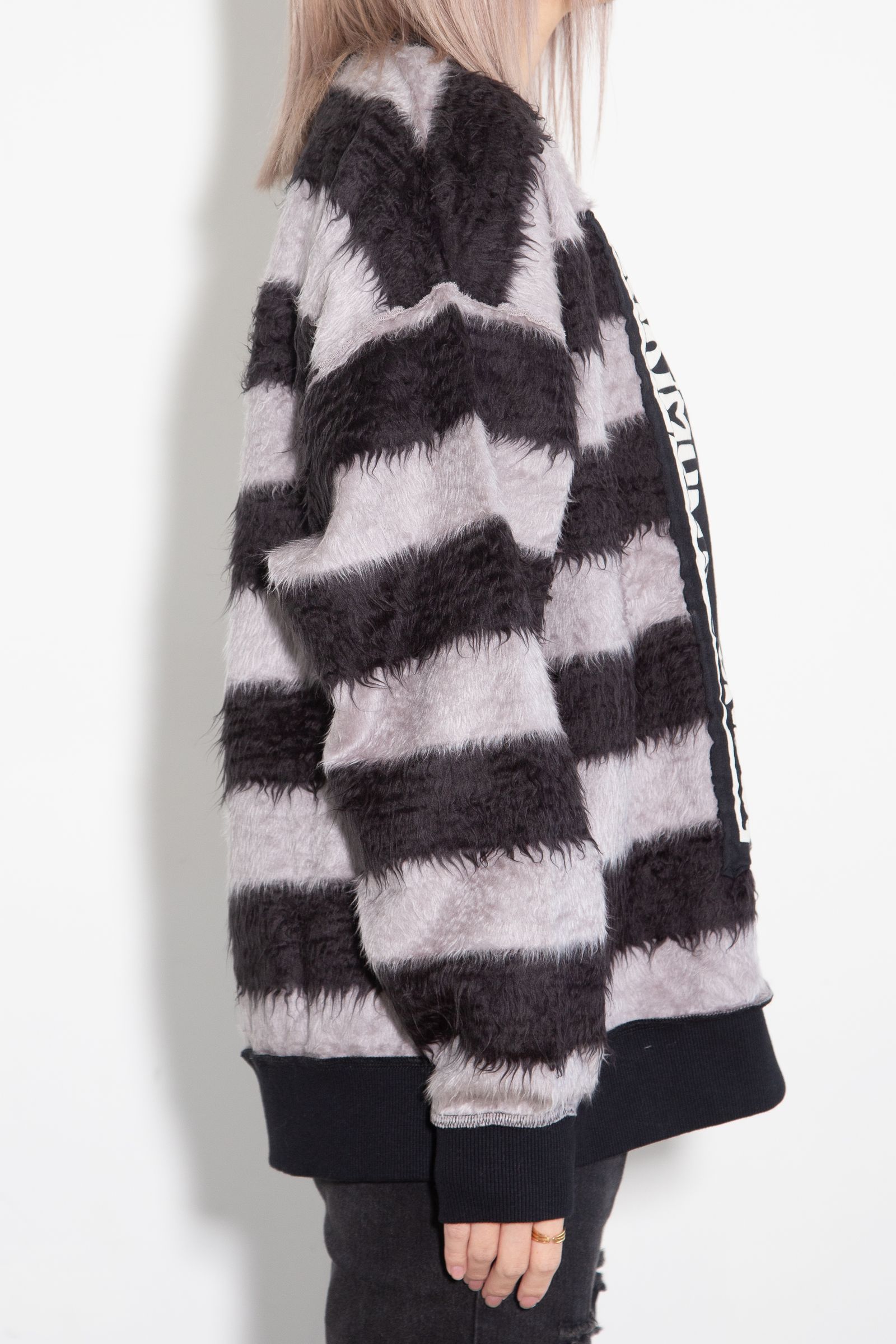 MAXIMUM SOUNDS スウェット / ブラック