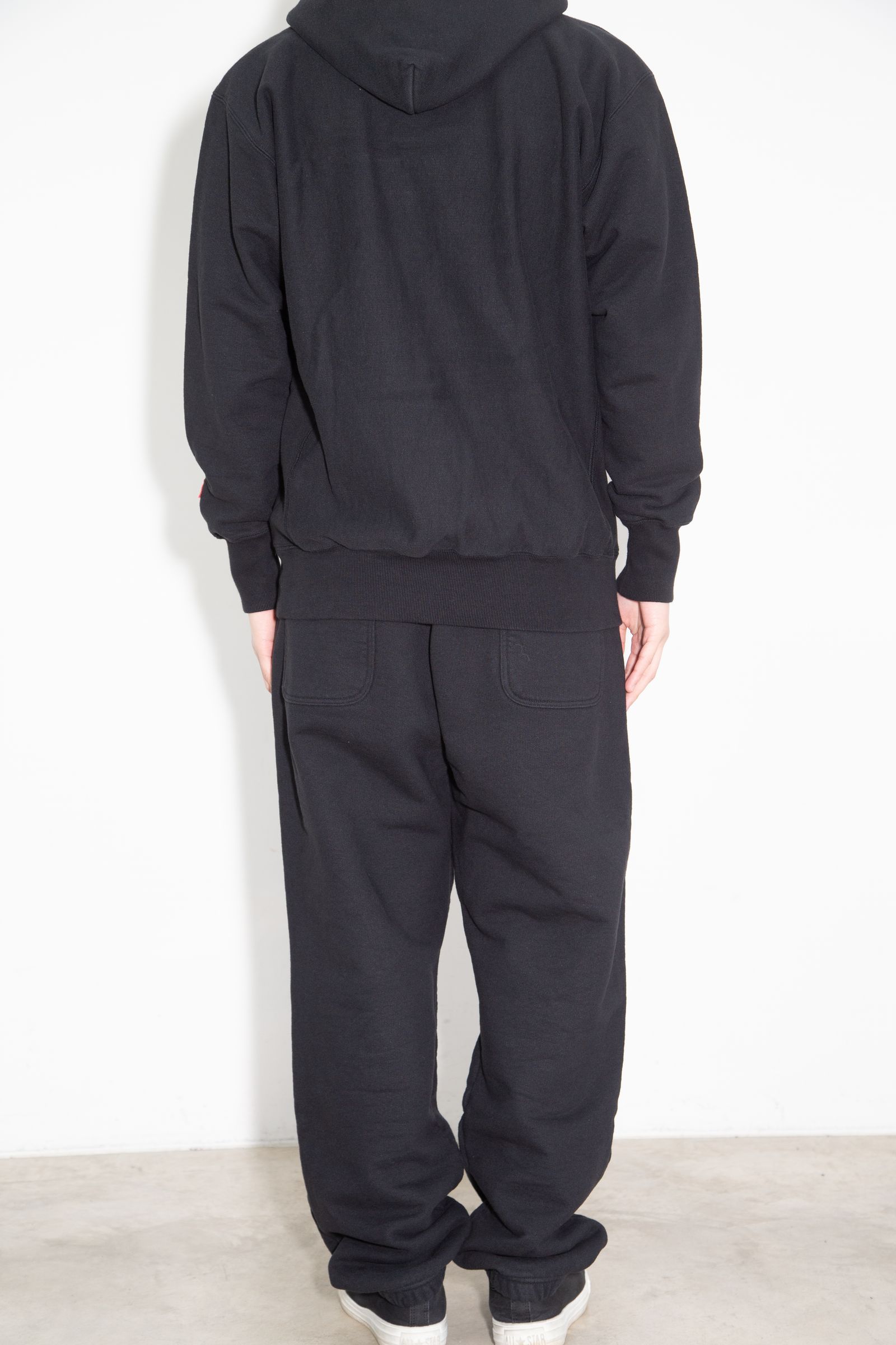 HYS LOGO パーカー / ブラック