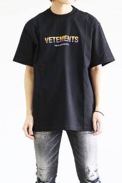 THINK DIFFERENTLY LOGO T-SHIRT / ブラック
