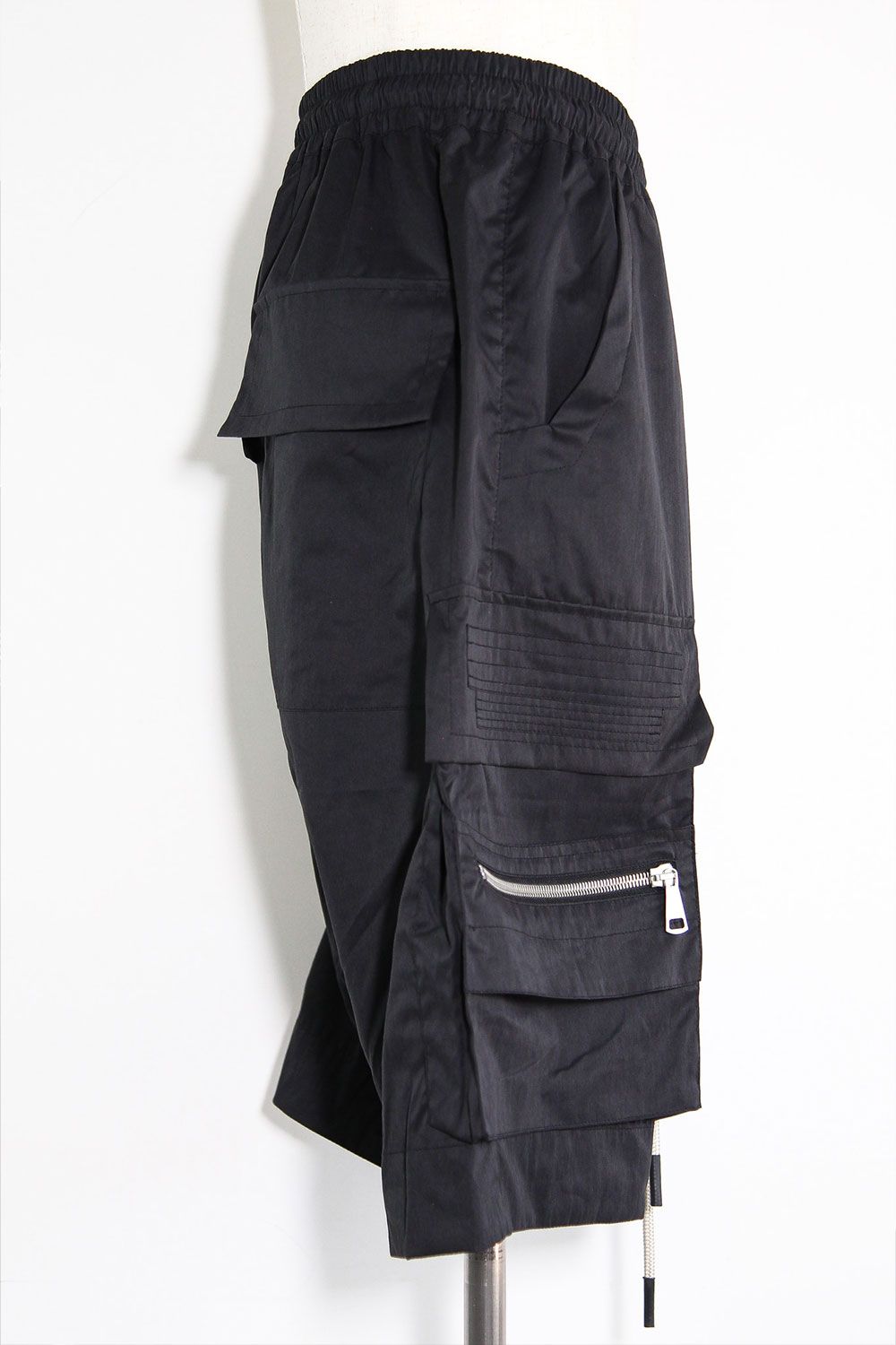 ナイロンカーゴショーツ / Nylon Cargo Pants / ブラック / ag-11023-2