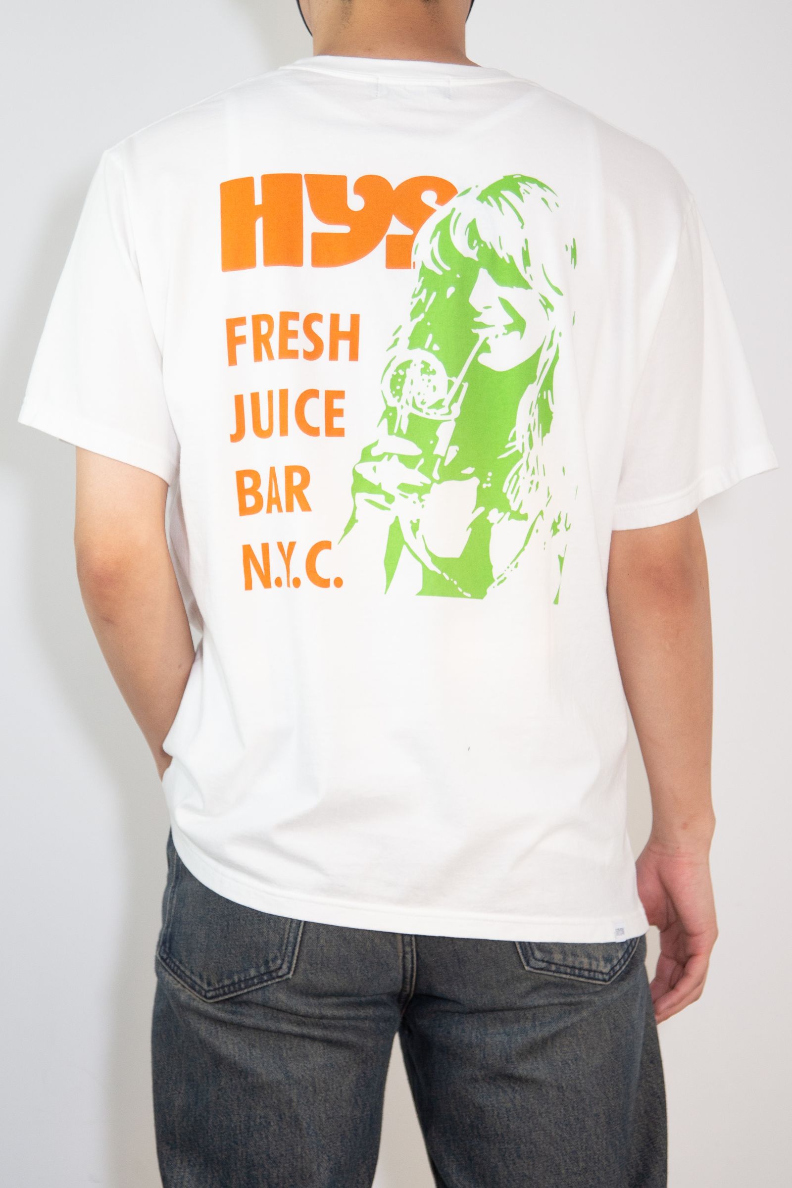 FRESH JUICE BAR Tシャツ / ホワイト