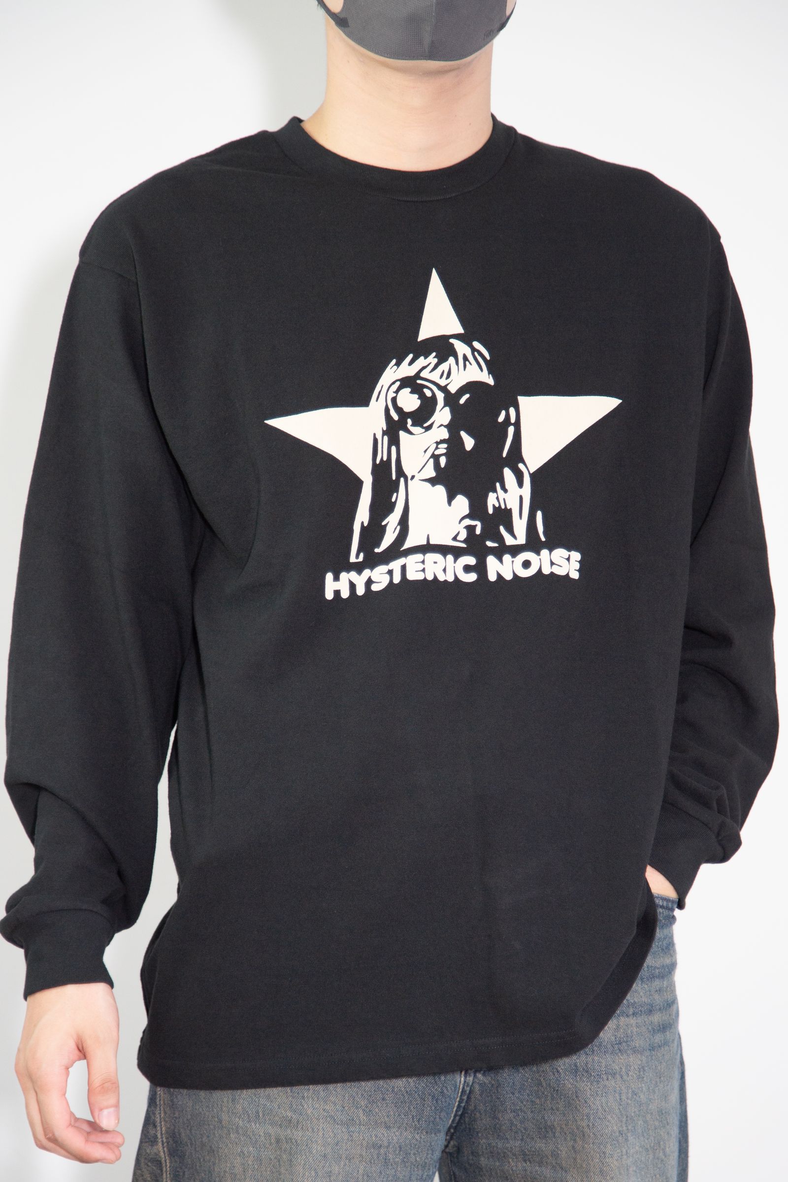 HYSTERIC GLAMOUR ヒステリックグラマー　ブラック長袖Tシャツ HYSTERIC GLAMOUR 「HYSTERIC GLAMOUR」 長袖Tシャツ LARGE