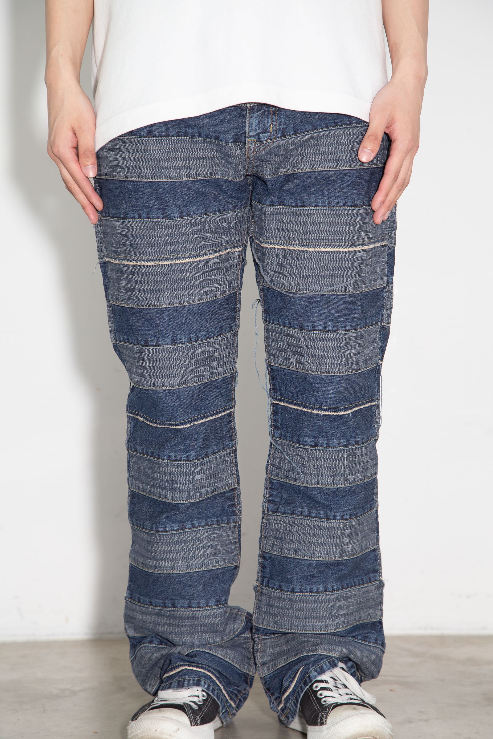 スクラッチフレアデニムパンツ / ライトインディゴ