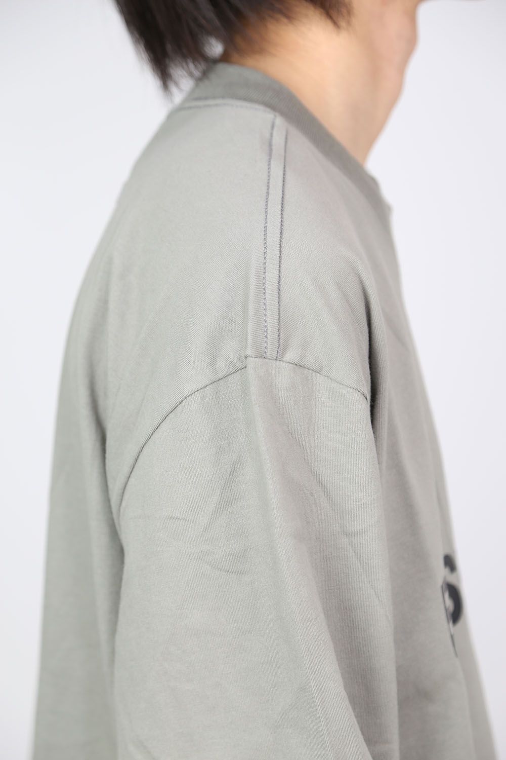 [ラスト1点 サイズXL] FRONT LOGO L/S TEE / セージ
