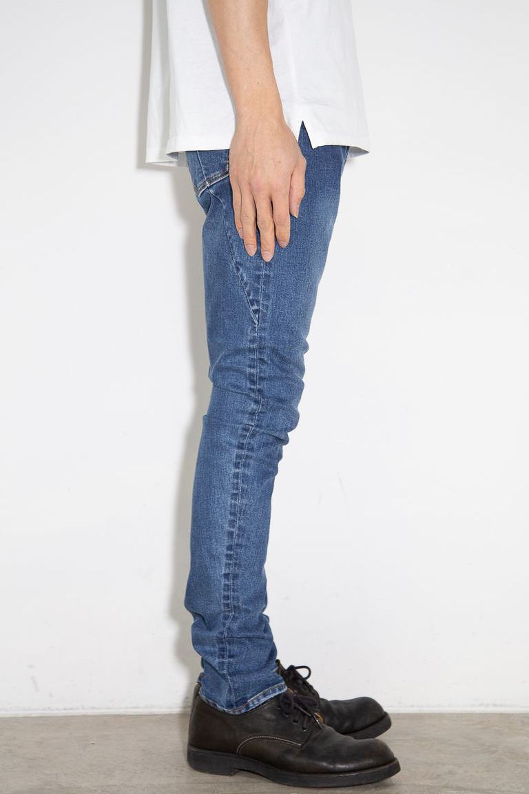 SUPIMA CO STRETCH DENIM SLIM CURVE JEANS / ライトネイビー