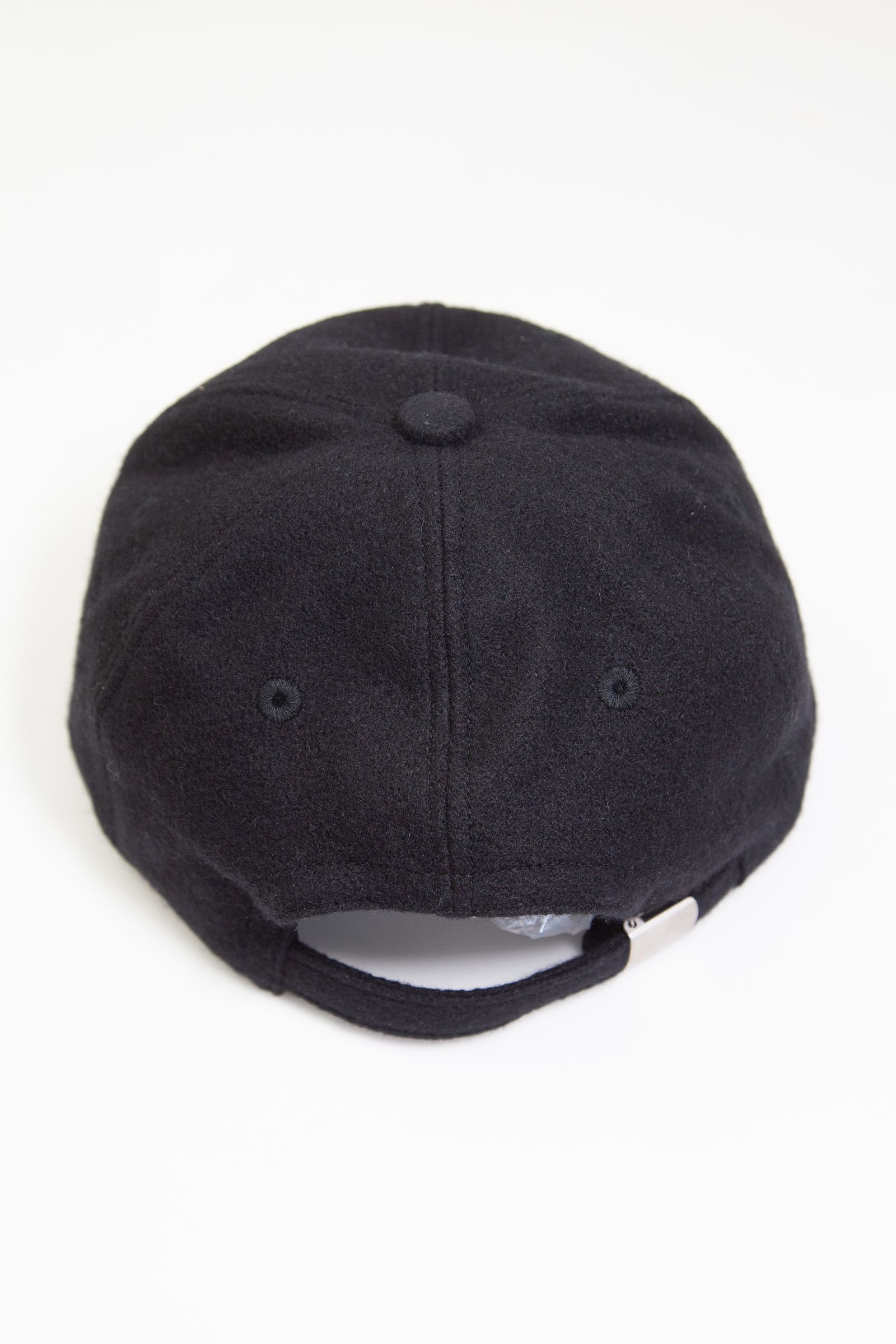 VIXEN LINE刺繍 キャップ / ブラック