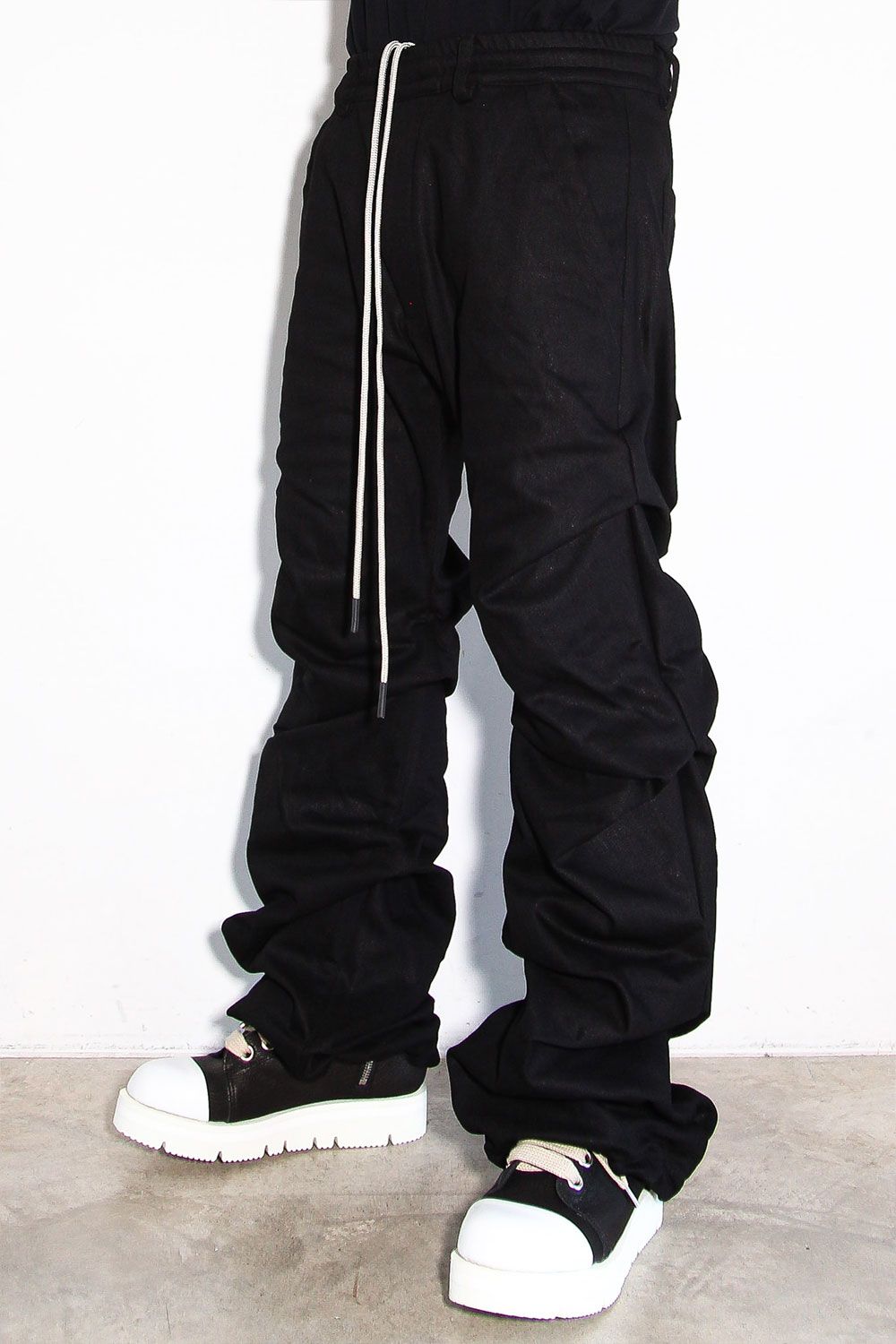 ブーツカットタックパンツ / BOOTS CUT TUCK PANTS / ブラック / ag-8060-2