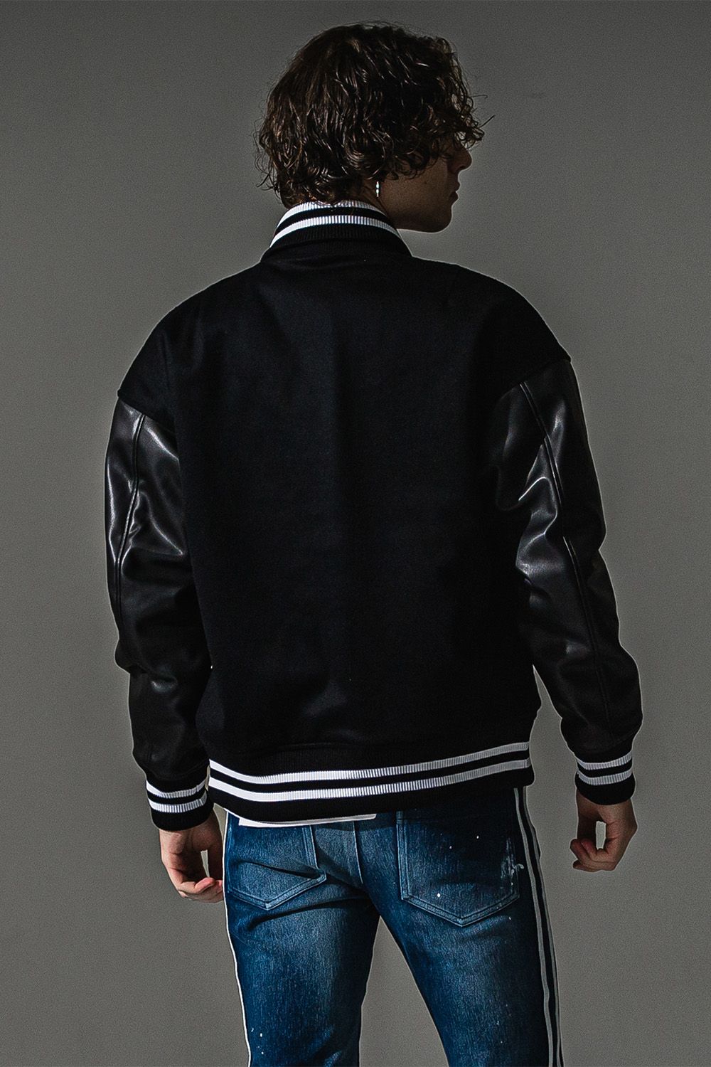 Varsity jacket / ブラック