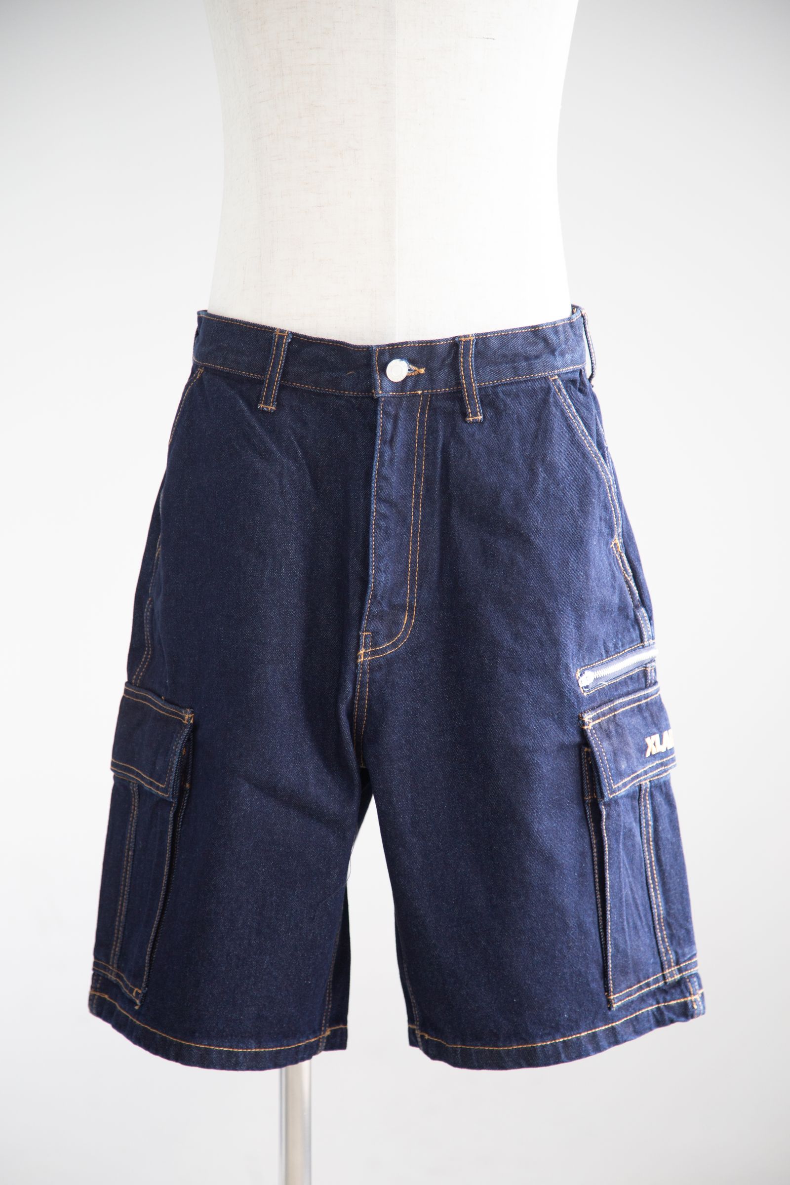 XLARGE - [ラスト1点 サイズ34] DENIM CARGO SHORT PANTS / インディゴ ...