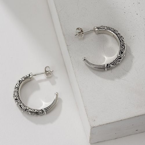Kynthia Hoops Earrings / GA023