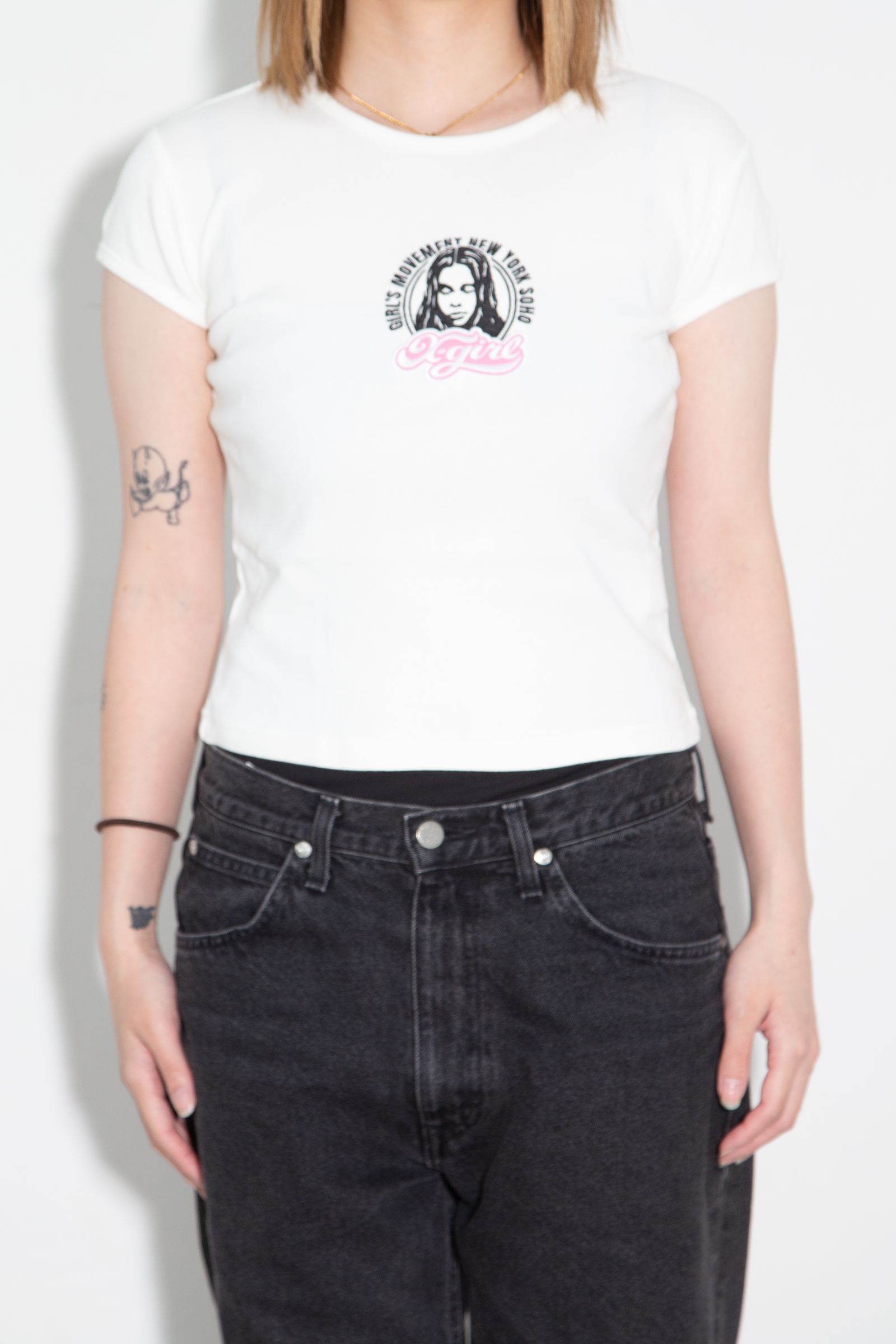FACE AND LOGO PATCH S/S BABY TEE / ホワイト