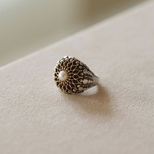 Byzantine Pearl Ring / GR033