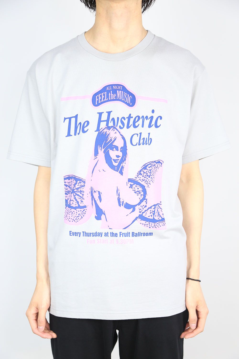 HYSTERIC GLAMOUR - THE HYS CLUB Tシャツ / ブラック | Tempt