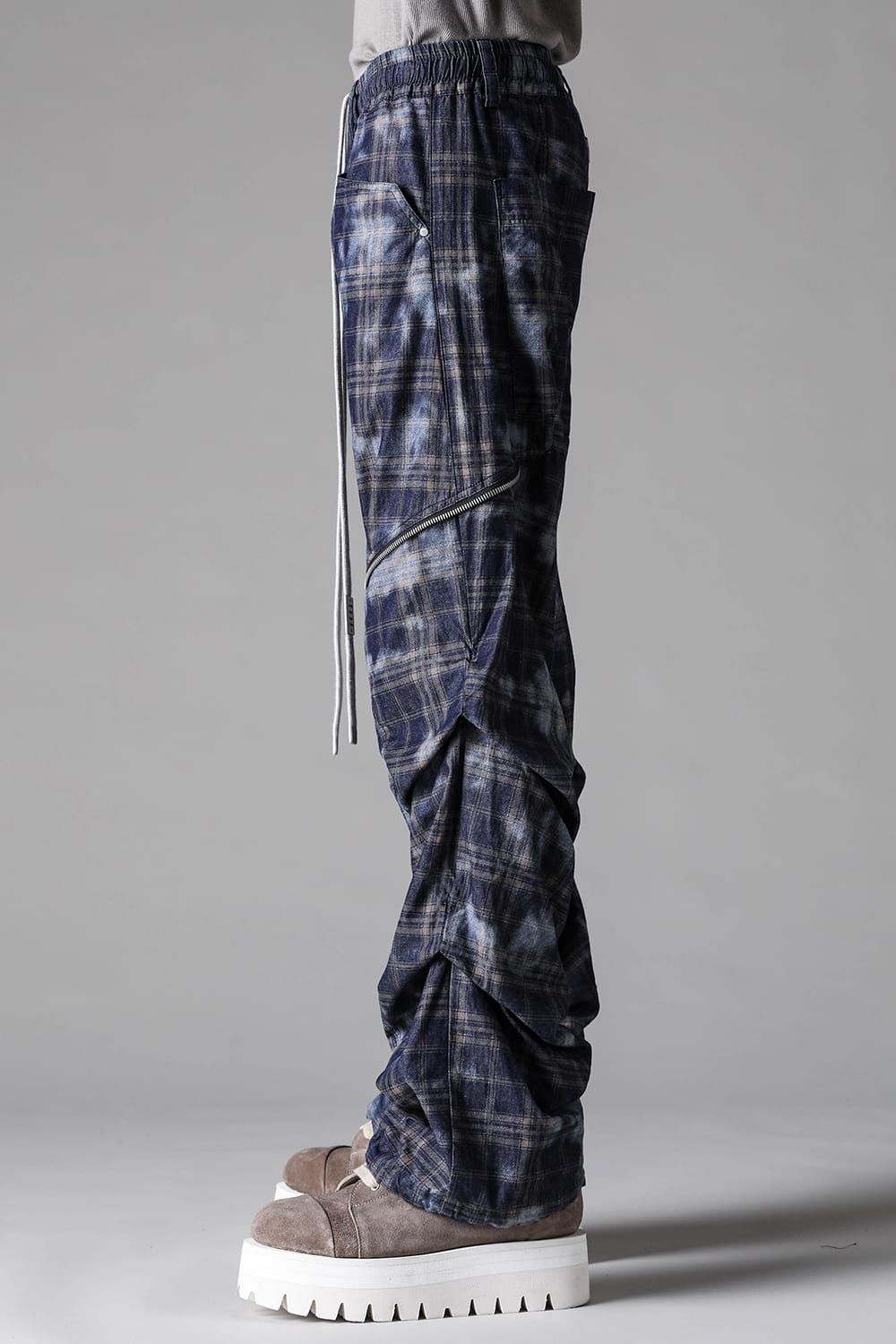 Side Zip Tuck Baggy Pants