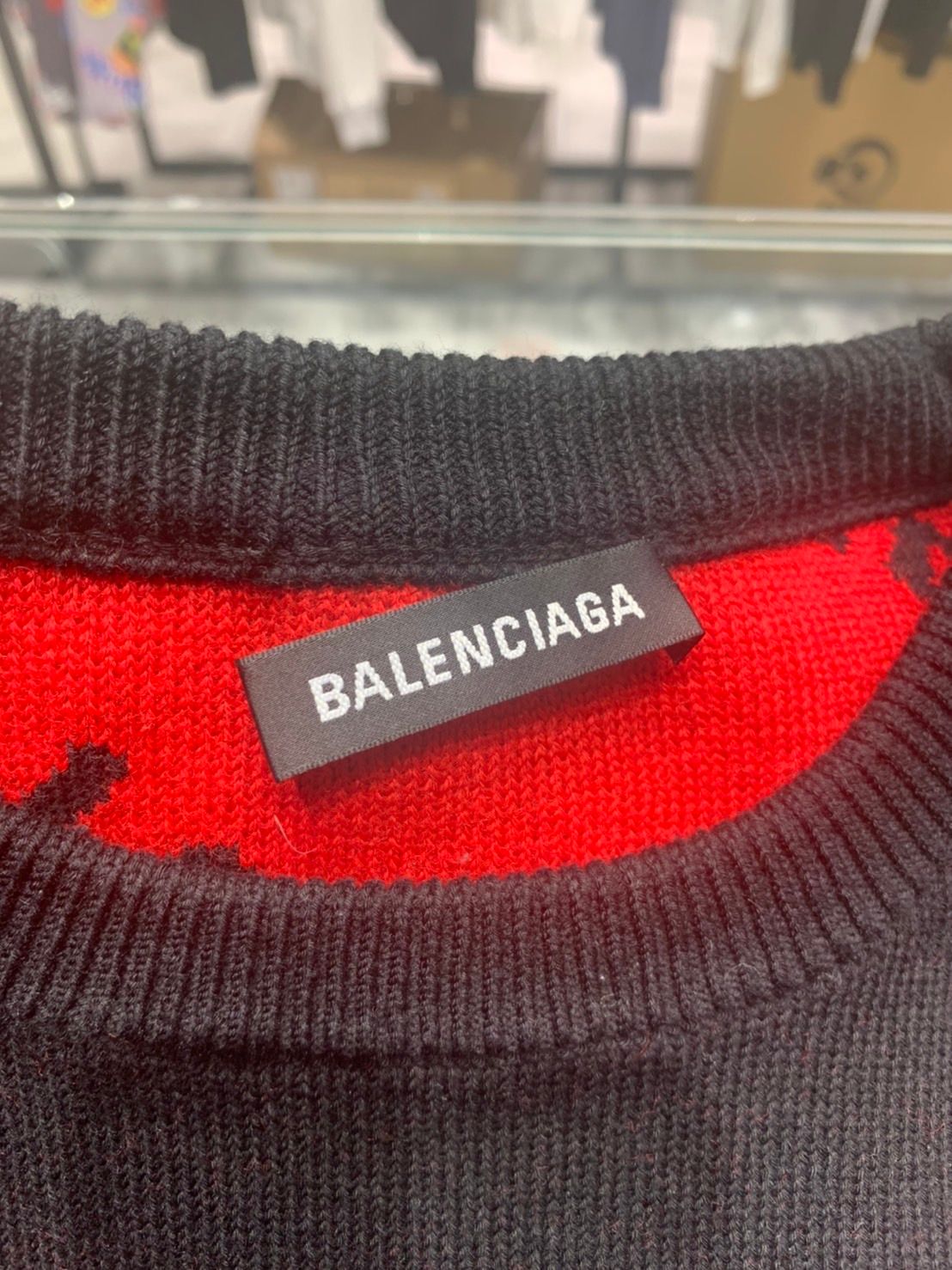 BALENCIAGA - ALLOVER LOGO CREW NECK KNIT / ブラック×レッド | Tempt