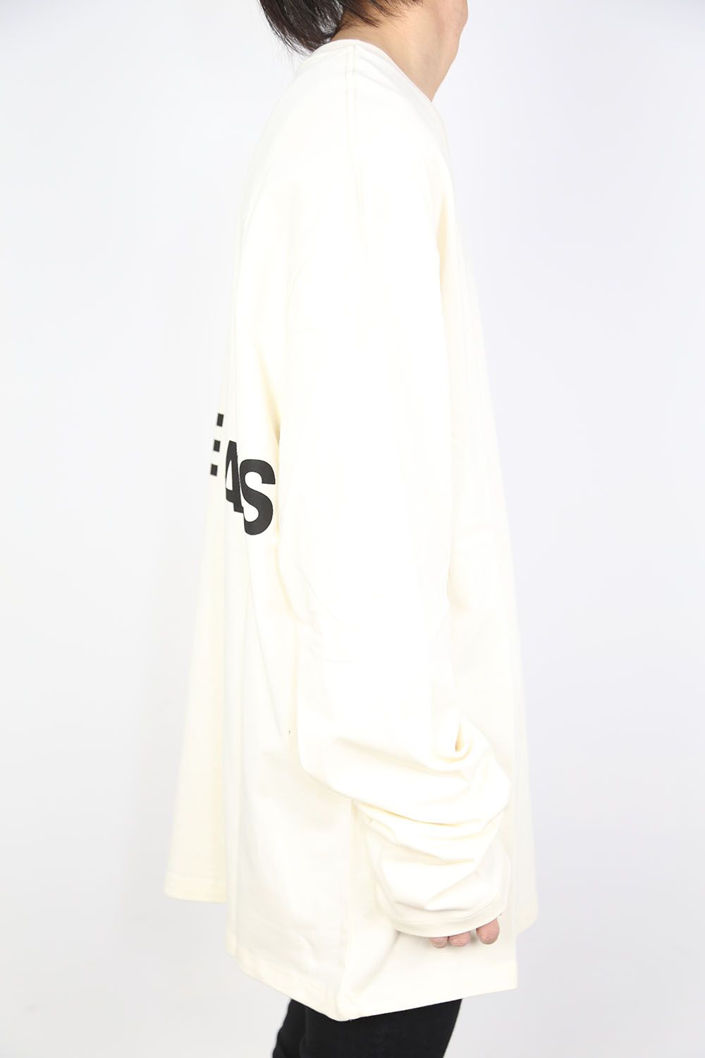 BACK LOGO L/S TEE / ベージュ
