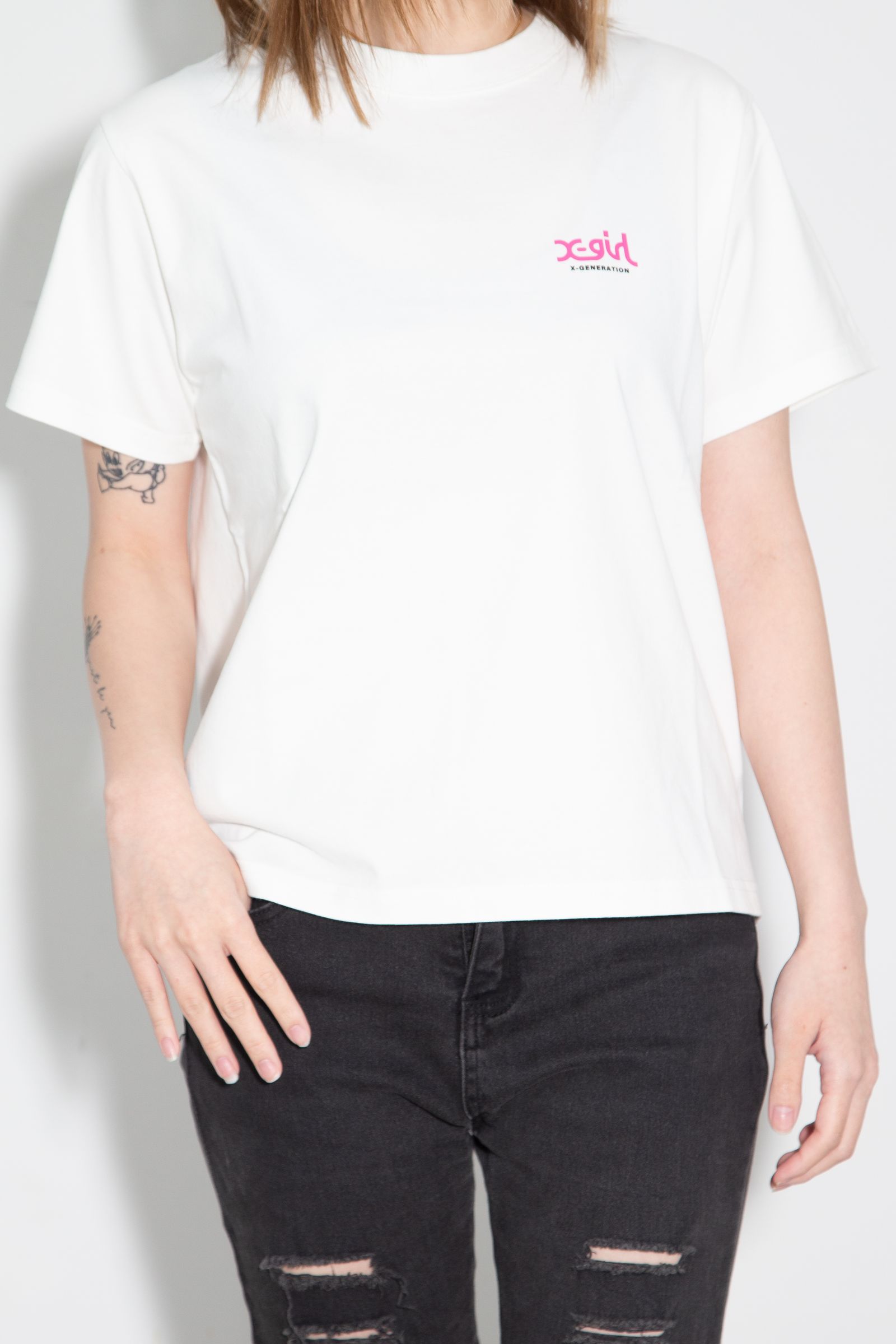 SIDE LOGO FACE LABEL S/S TEE / ホワイト