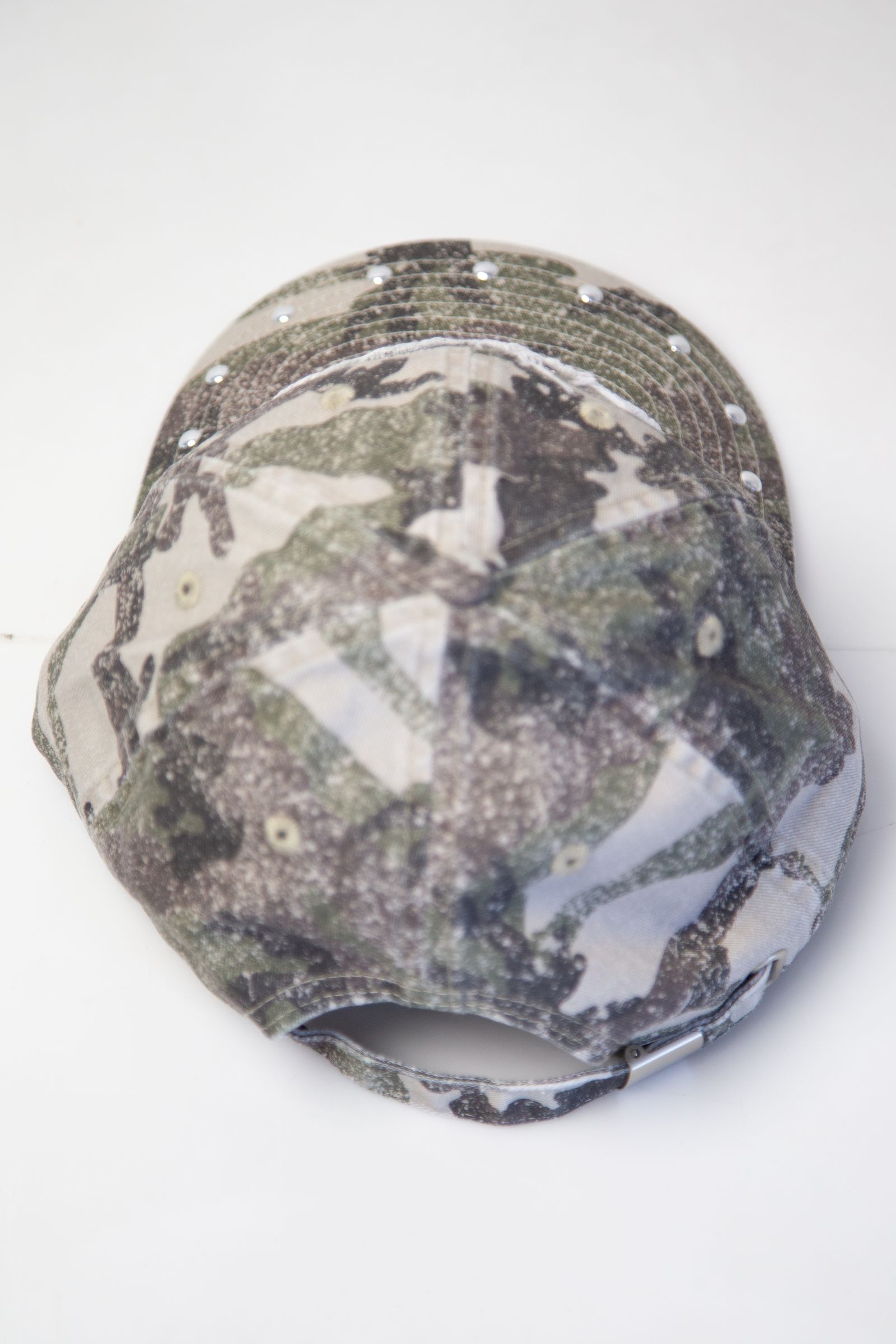 STUDDED LOGO PATCH 6PANEL CAP