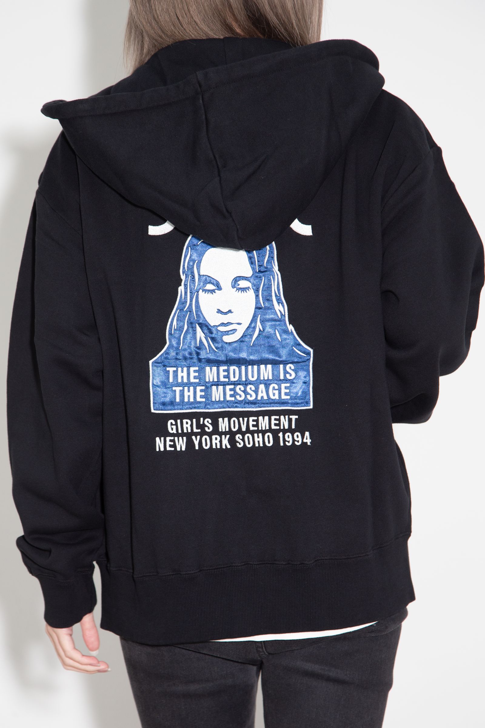 FACE PATCH AND LOGO ZIP UP SWEAT HOODIE / ブラック