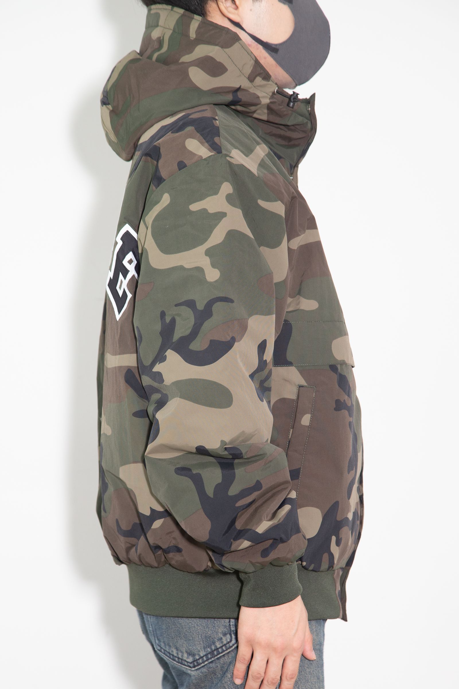 NYLON PUFFER JACKET / カモ