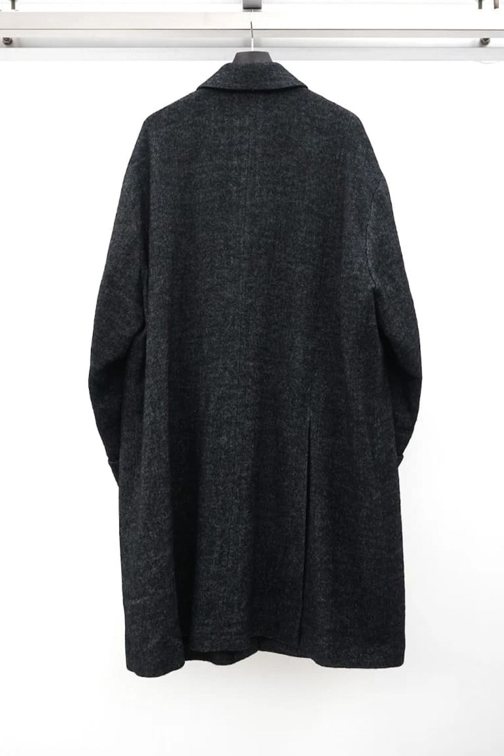 Double Cuﬀ Long Chester Coat