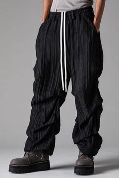 Ripple Sheer Tuck Wide Pants