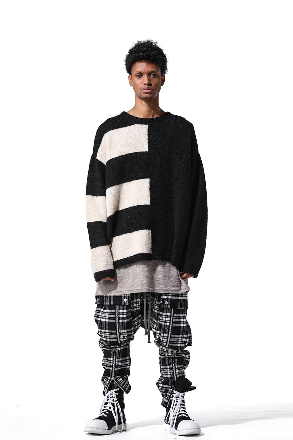 ストライプコンビリラックスフィットニット / Striped Combi Knit Top / ブラック×アイボリー / ag-8004