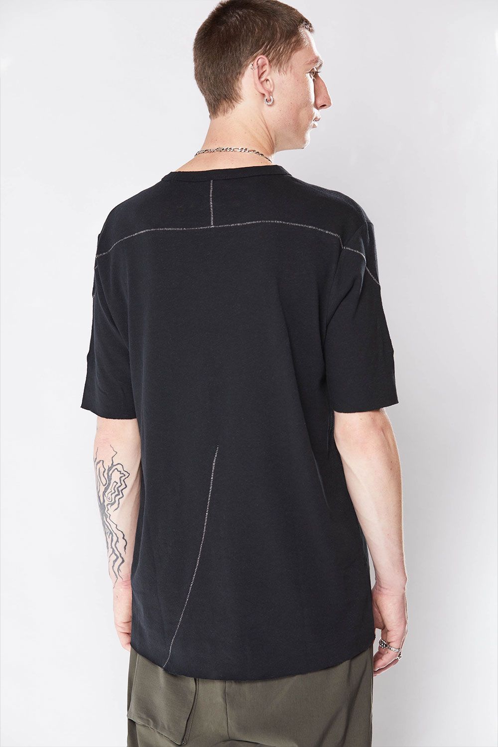 リラックスフィットハンドステッチTシャツ / ブラック