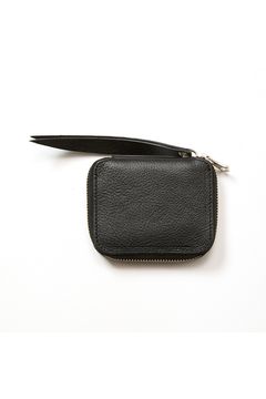 PLANE LEATHER ZIP MULTI WALLET ＜STUDS CHARM＞ / ブラック