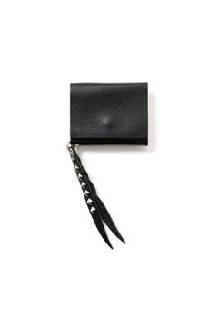 PLANE LEATHER MULTI WALLET ＜STUDS CHARM＞ / ブラック