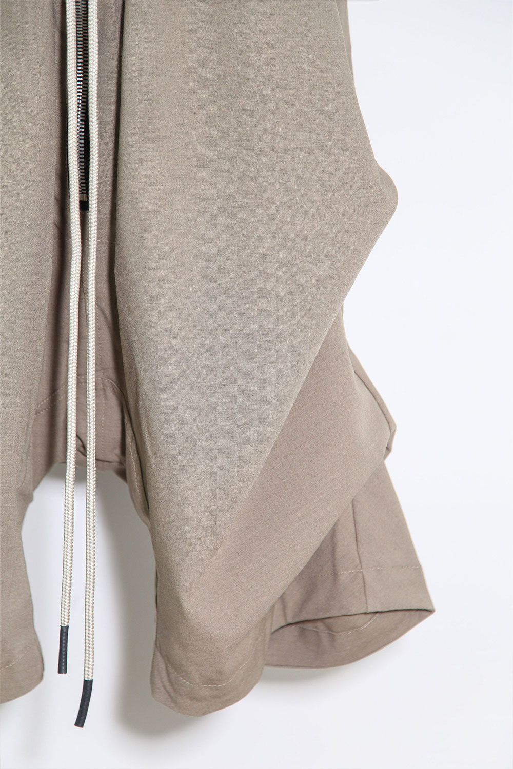 サマーウールタックショーツ / Summer Wool Tuck Shorts / ライトベージュ / ag-11020-2