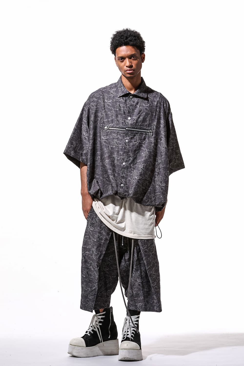 ペイズリー柄ハーフスリーブシャツ / Paisley Front Zip Harf Sleeve Shirts / ブラック / ag-9060-1