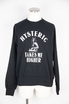 TAKES ME HIGHER スウェット / ブラック