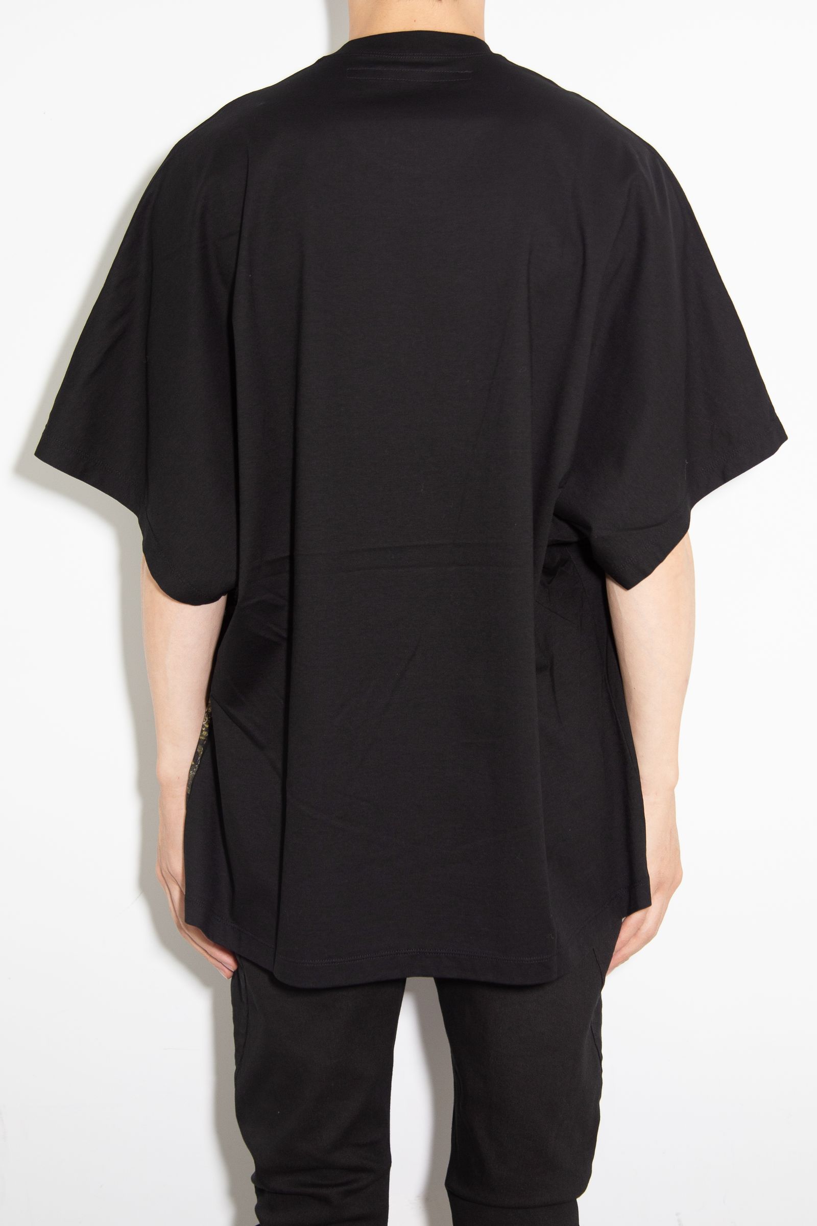 JULIUS - COTTON SZ JERSEY / ブラック | Tempt
