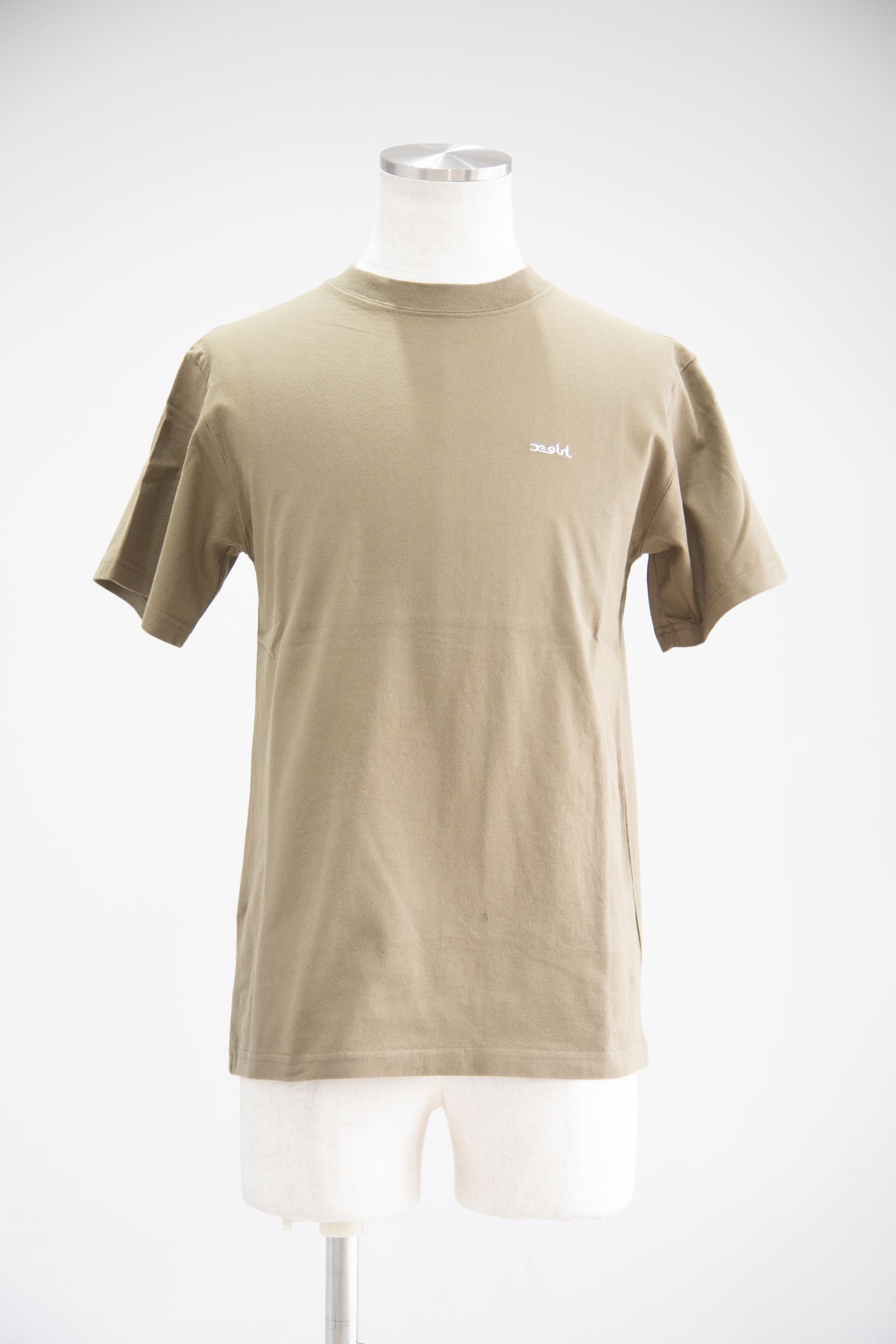 FACE S/S TEE / オリーブ