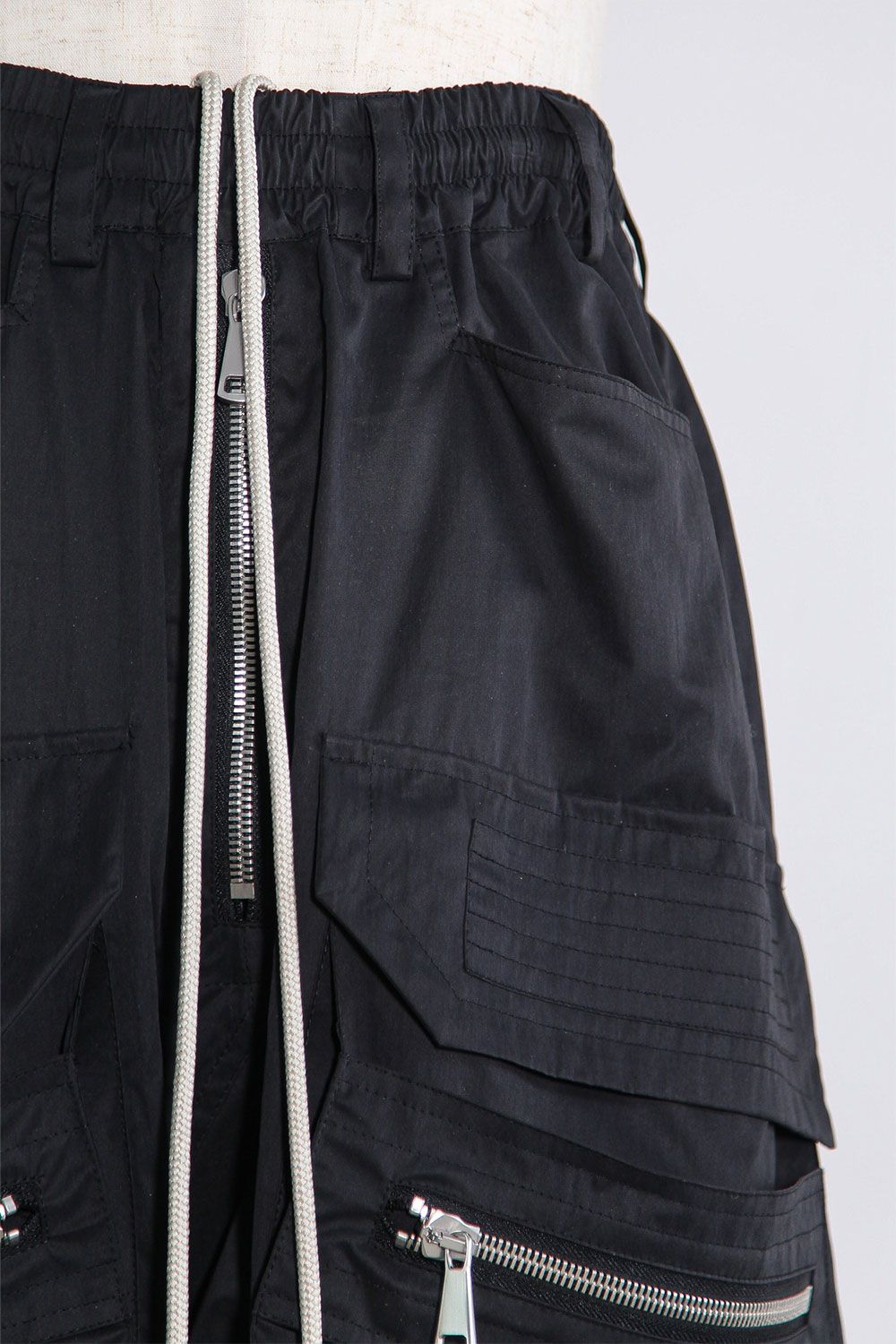 [ラスト1点 サイズ1] ナイロンカーゴサルエルイージーパンツ / Nylon Cargo Sarouel Easy Pants / ブラック / ag-11022-2