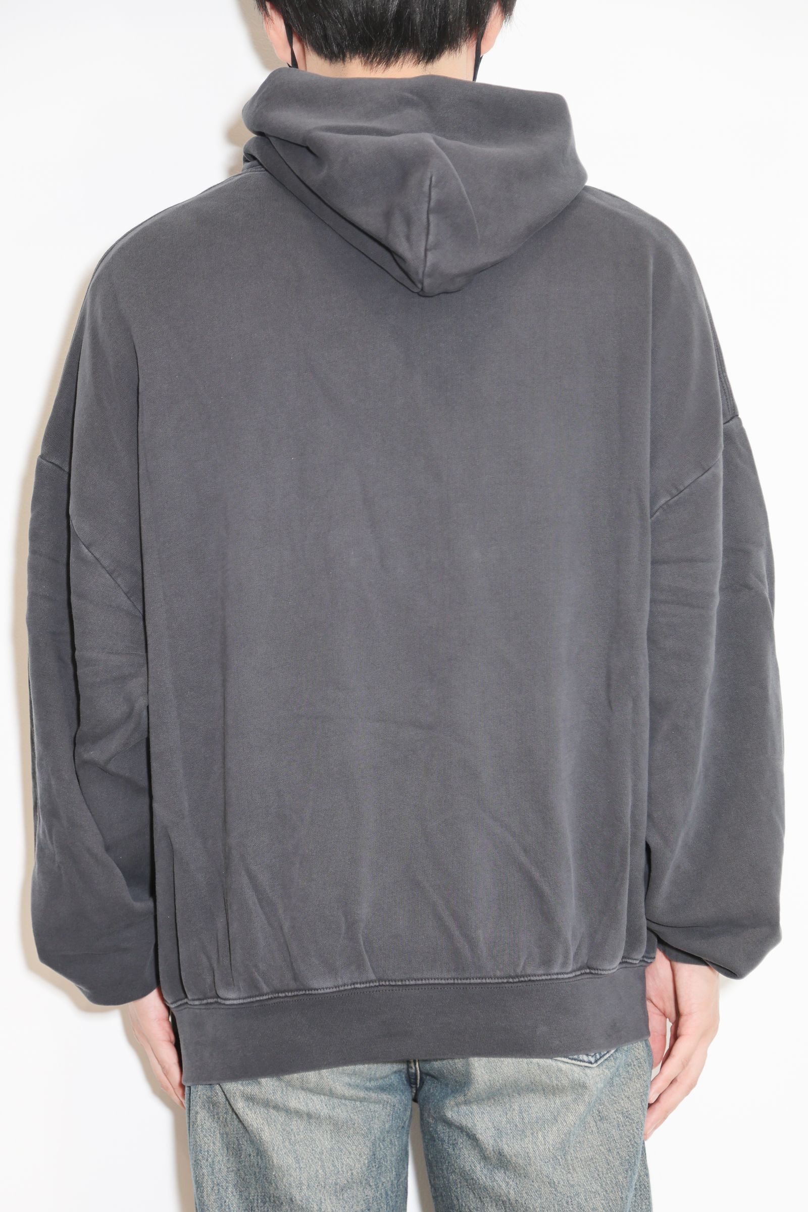 TRAINING 90S HOODIE / フェイデッドブラック