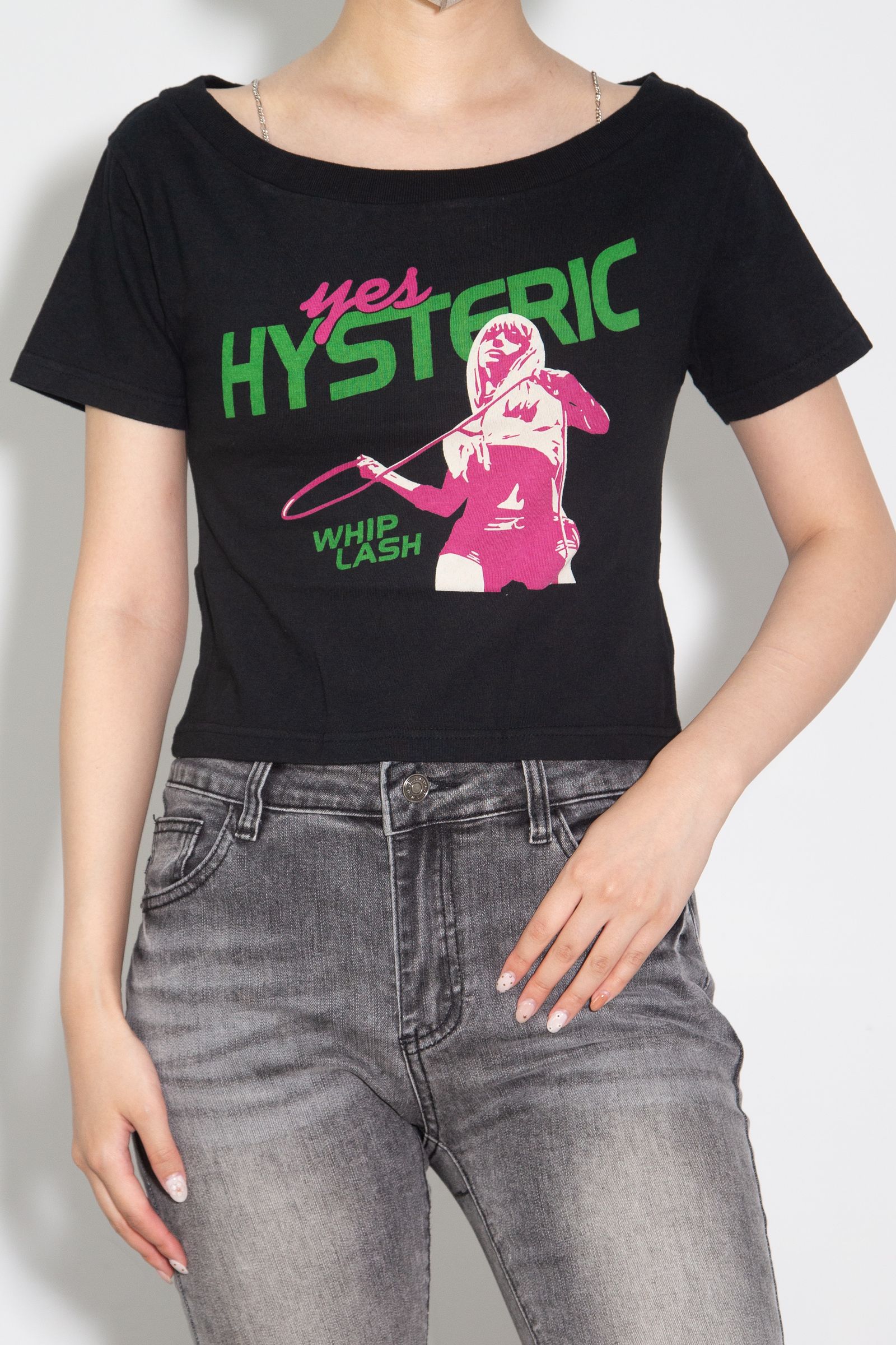 WHIP LASH ショート丈Tシャツ / ブラック
