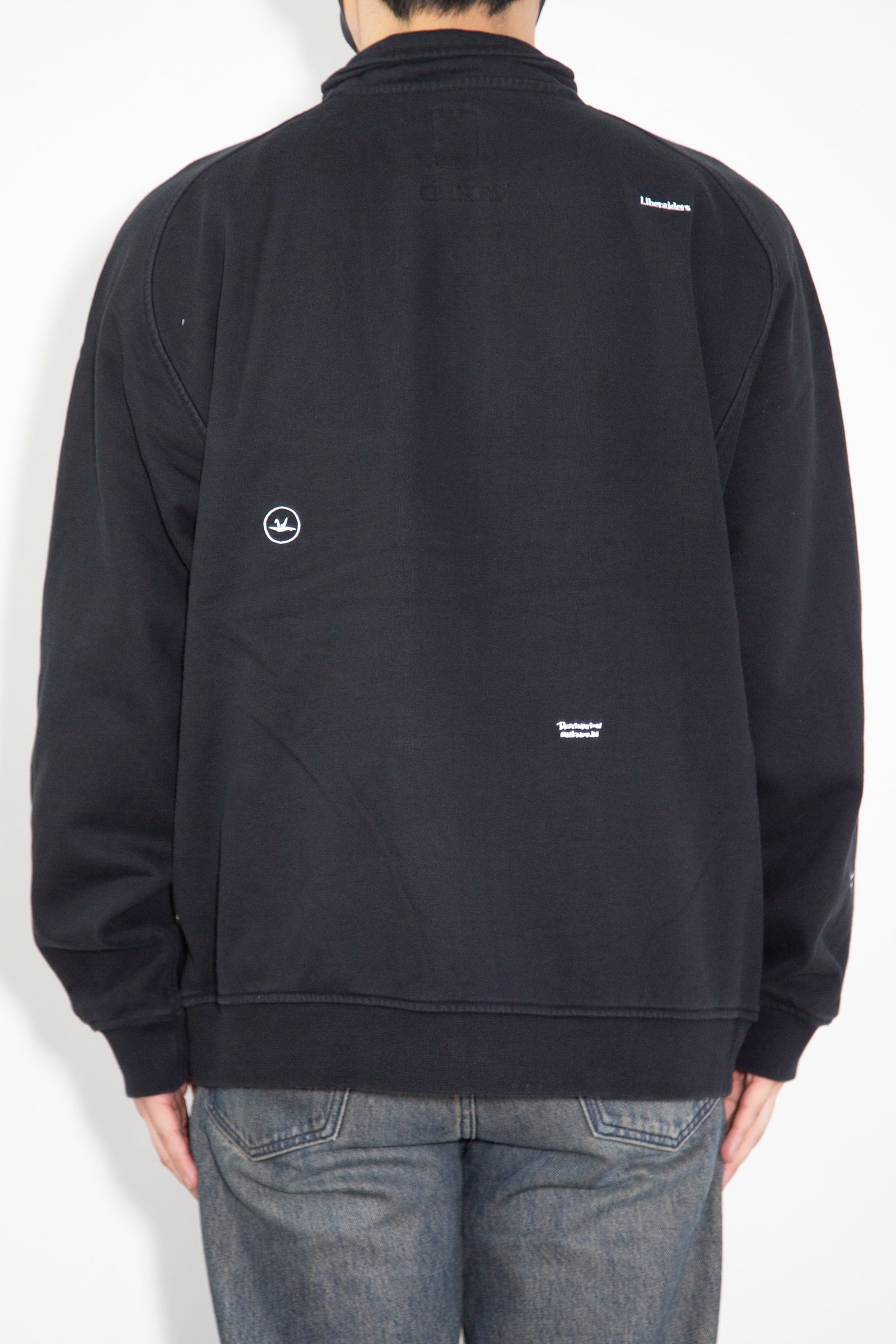 MULTI EMBROIDERY SWEAT ZIP-UP / ブラック