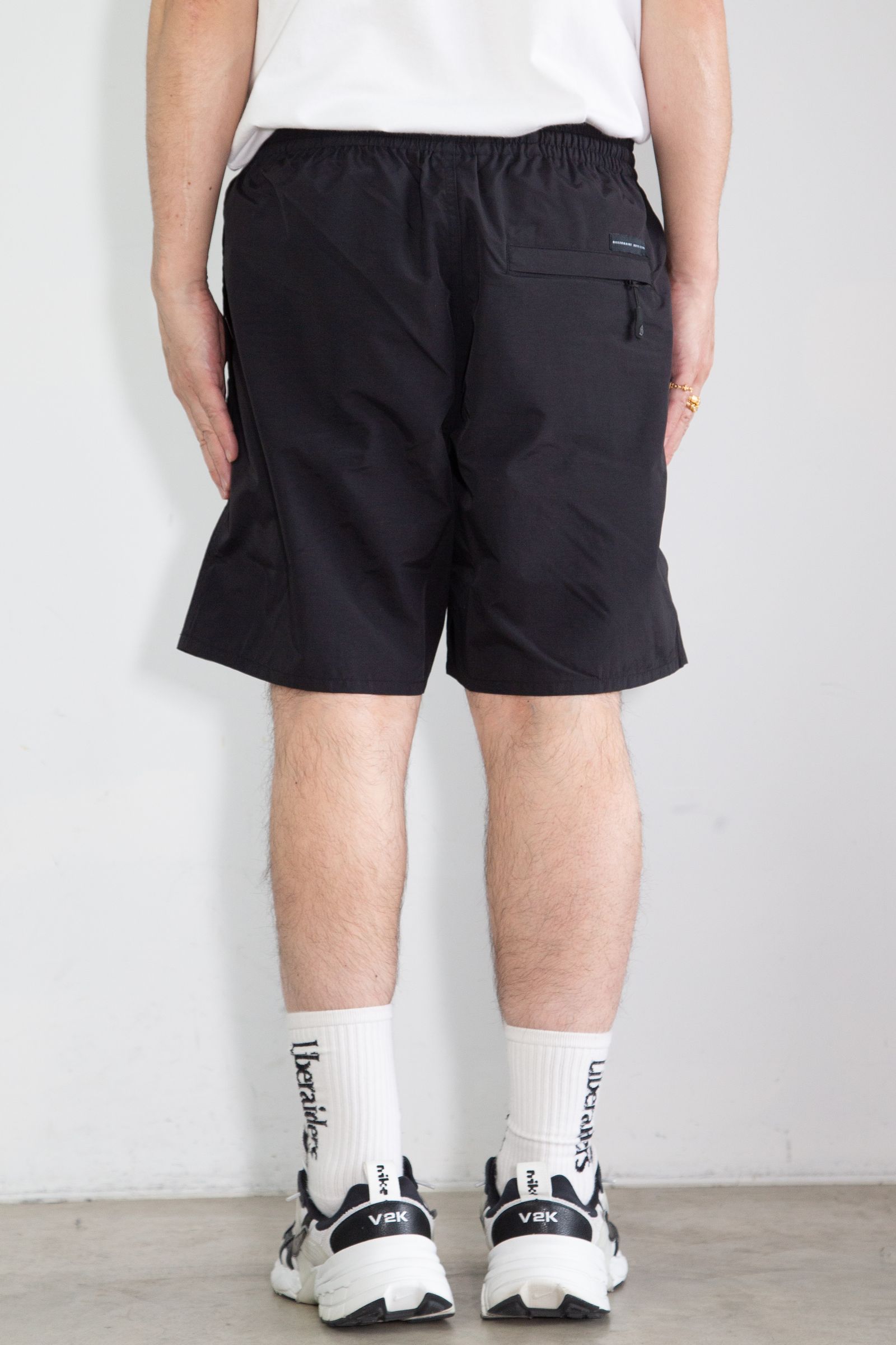 BB SUNRISE NYLON SHORTS / ブラック